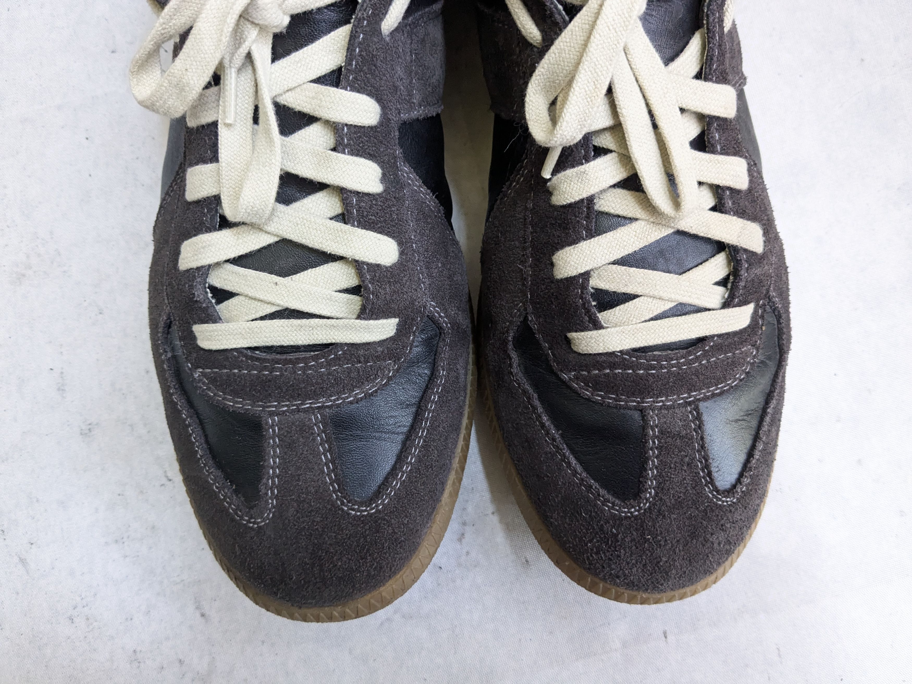Maison Margiela Maison Margiela Replica GAT Sneakers Black 8 41 Gum Low Size US 8 / EU 41 - 2 Thumbnail