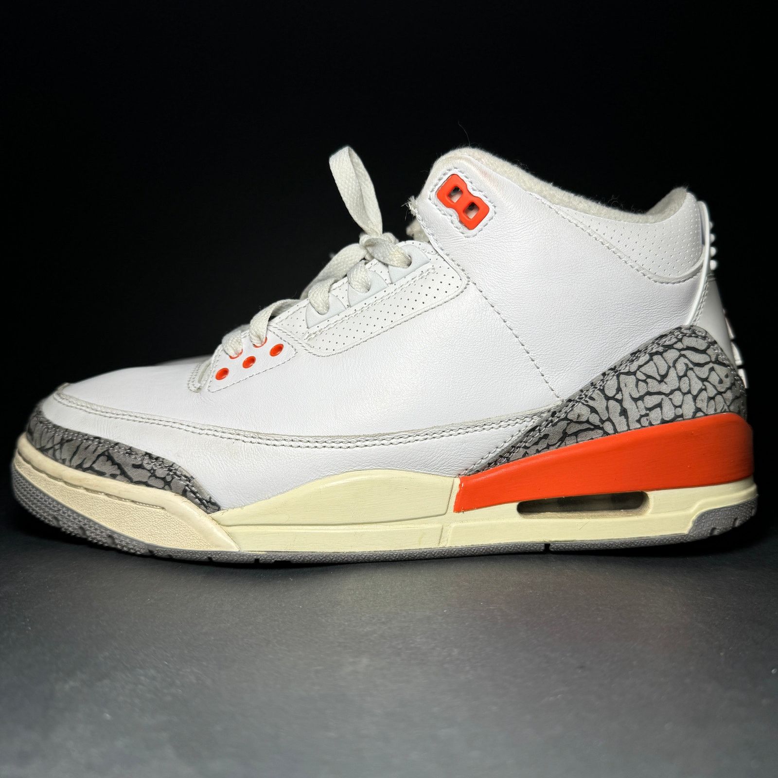 Jordan Brand × Nike Size 12 - Air Jordan 3 Retro Georgia Peach Women's Shoes Size US 12 / IT 42 - 8 Thumbnail
