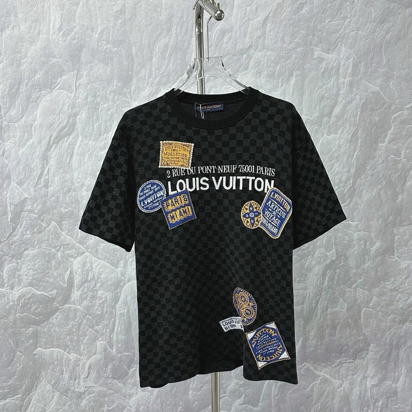 Louis Vuitton louis vuitton black logo knit short sleeve Size US M / EU 48-50 / 2 - 1 Thumbnail