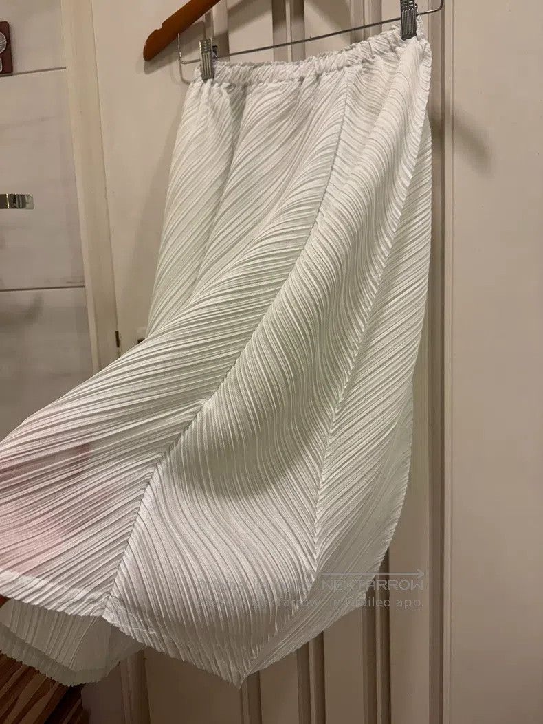 Issey Miyake Issey Miyake size:3 White Skirt Size 31" - 5 Thumbnail