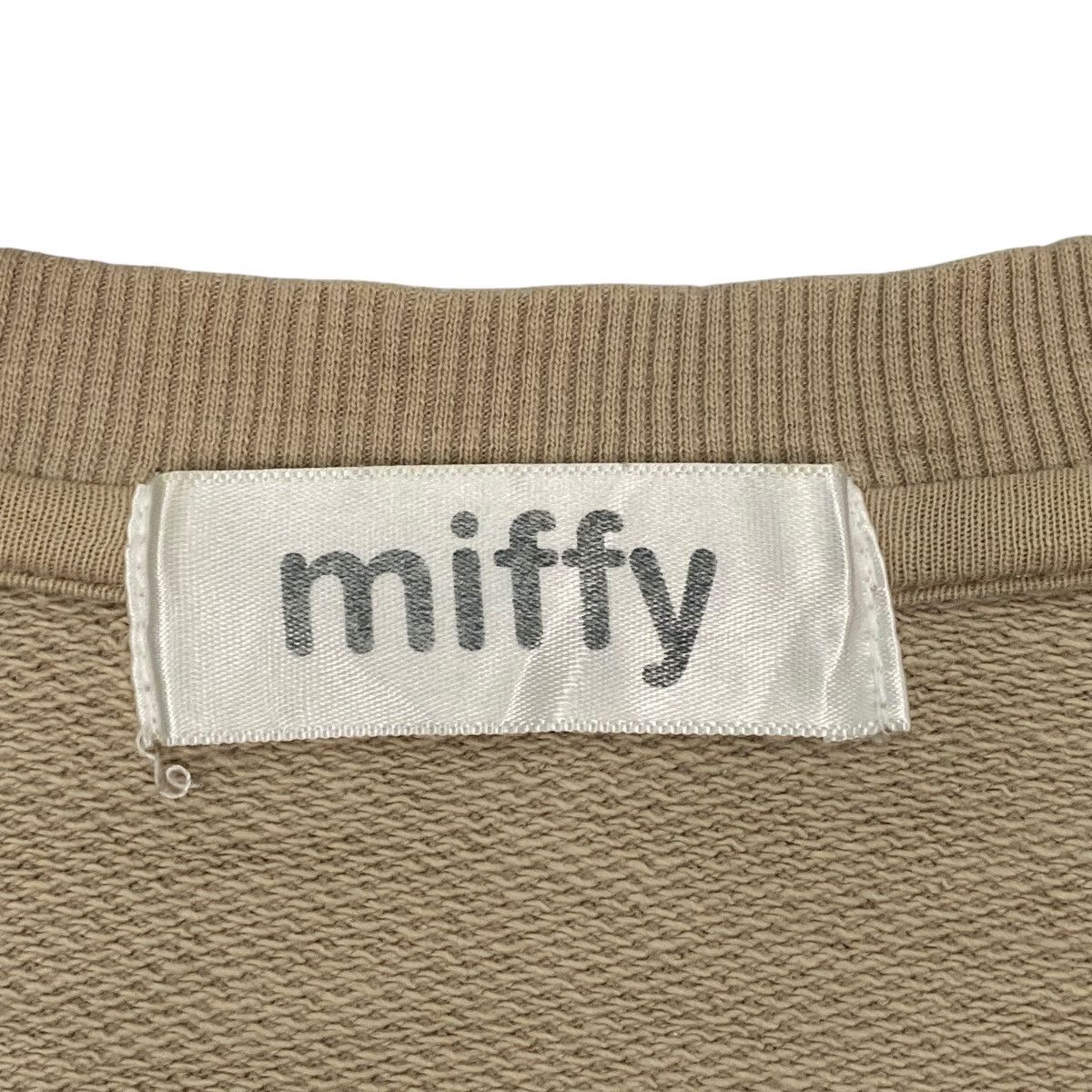 Vintage Vintage Miffy A Young Rabbit Crewneck Sweatshirt Brown Sz L Size L / US 10 / IT 46 - 6 Thumbnail