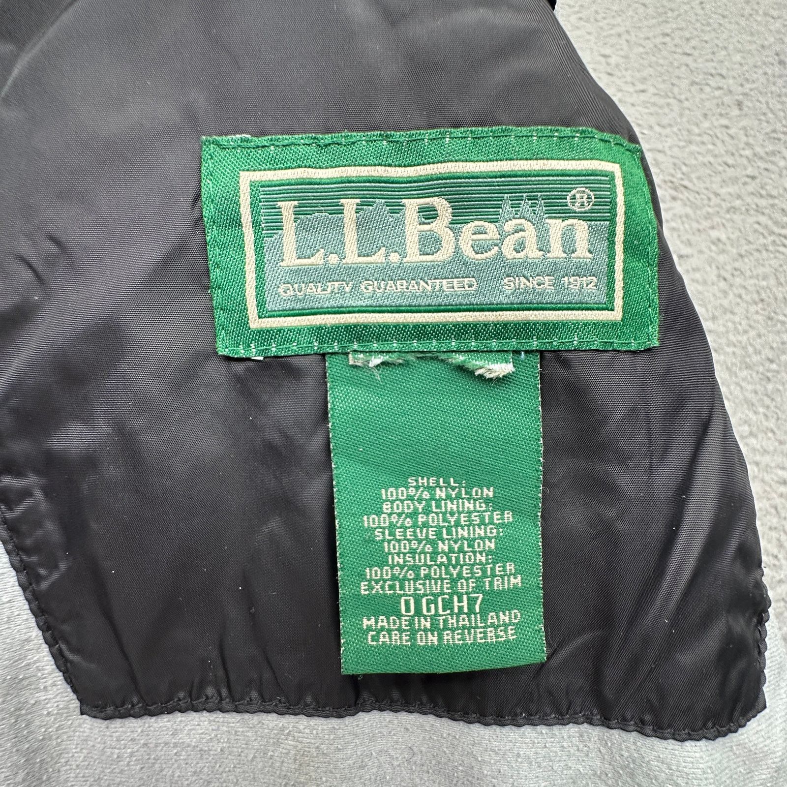 L.L. Bean LL Bean Quilted Jacket Womens Medium Thinsulate Insulation Size M / US 6-8 / IT 42-44 - 3 Thumbnail