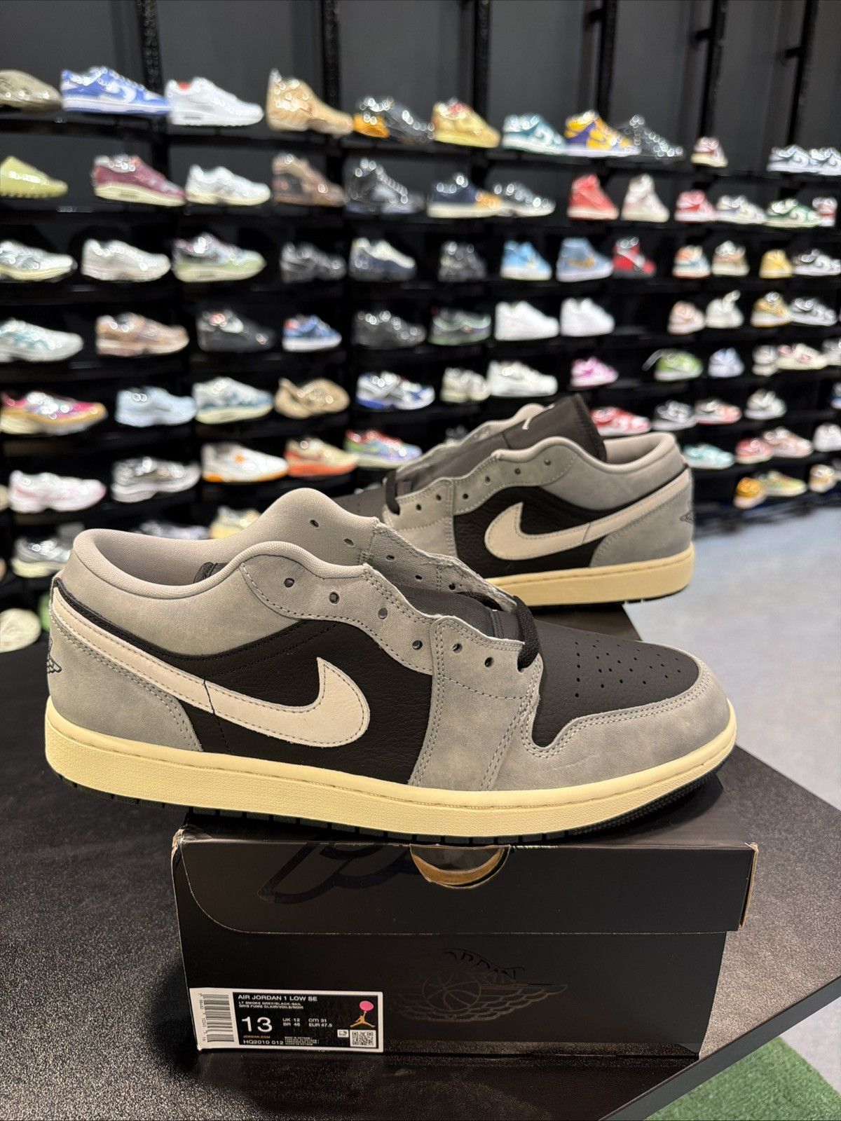 Jordan 1 low smoke grey size 13 new