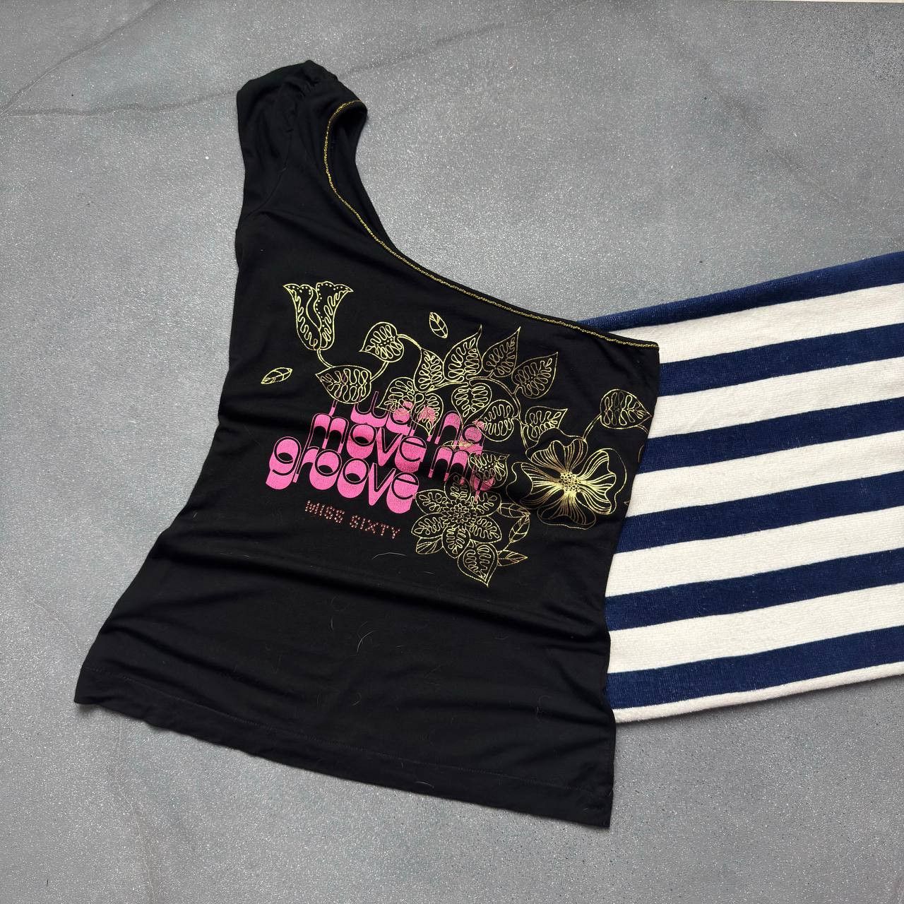 Miss Sixty × Vintage Miss Sixty Vintage Amazing Tank Top Size M / US 6-8 / IT 42-44 - 1 Thumbnail
