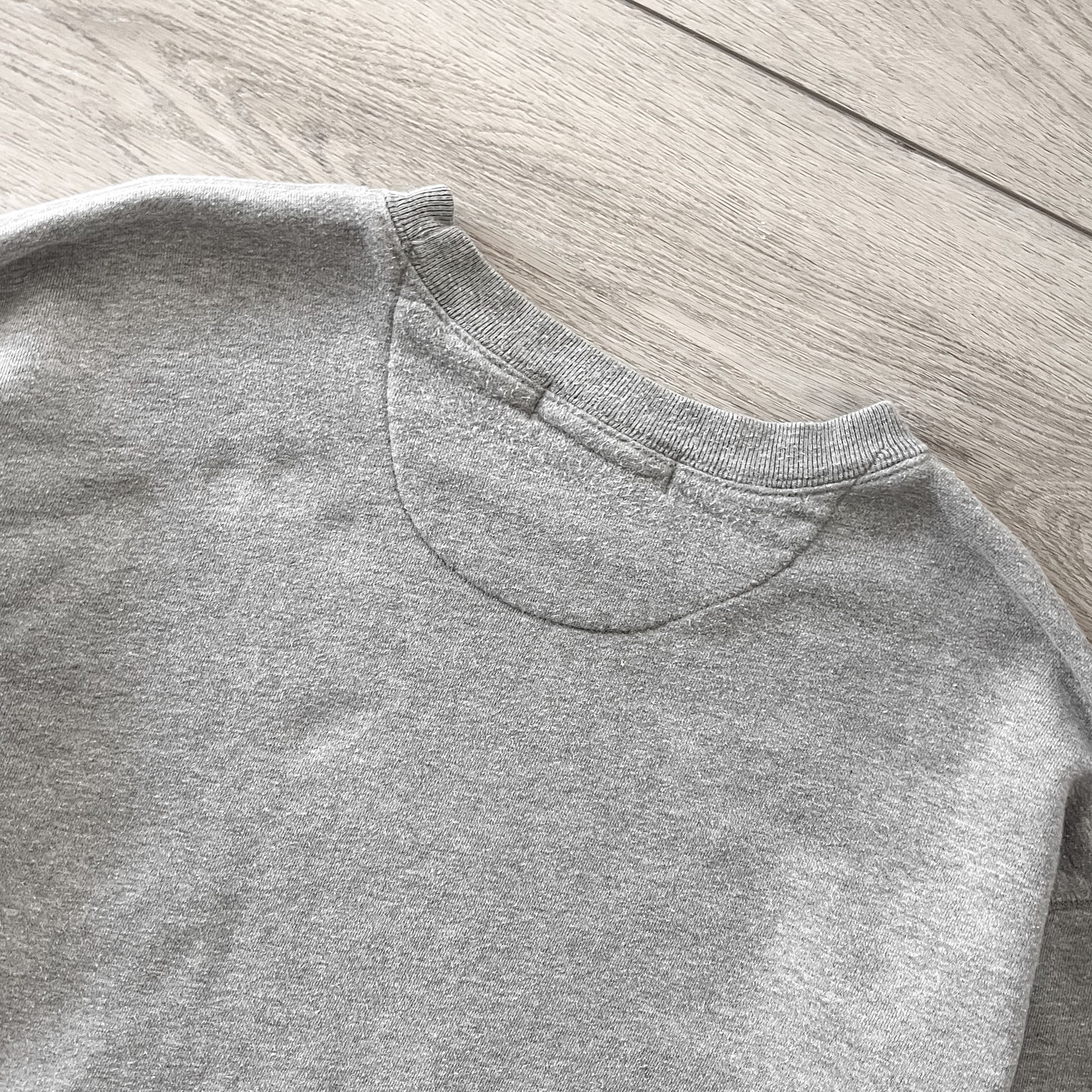 Vintage Vintage Banana Republic Spellout Logo Crewneck Sweatshirt Size US XL / EU 56 / 4 - 7 Thumbnail