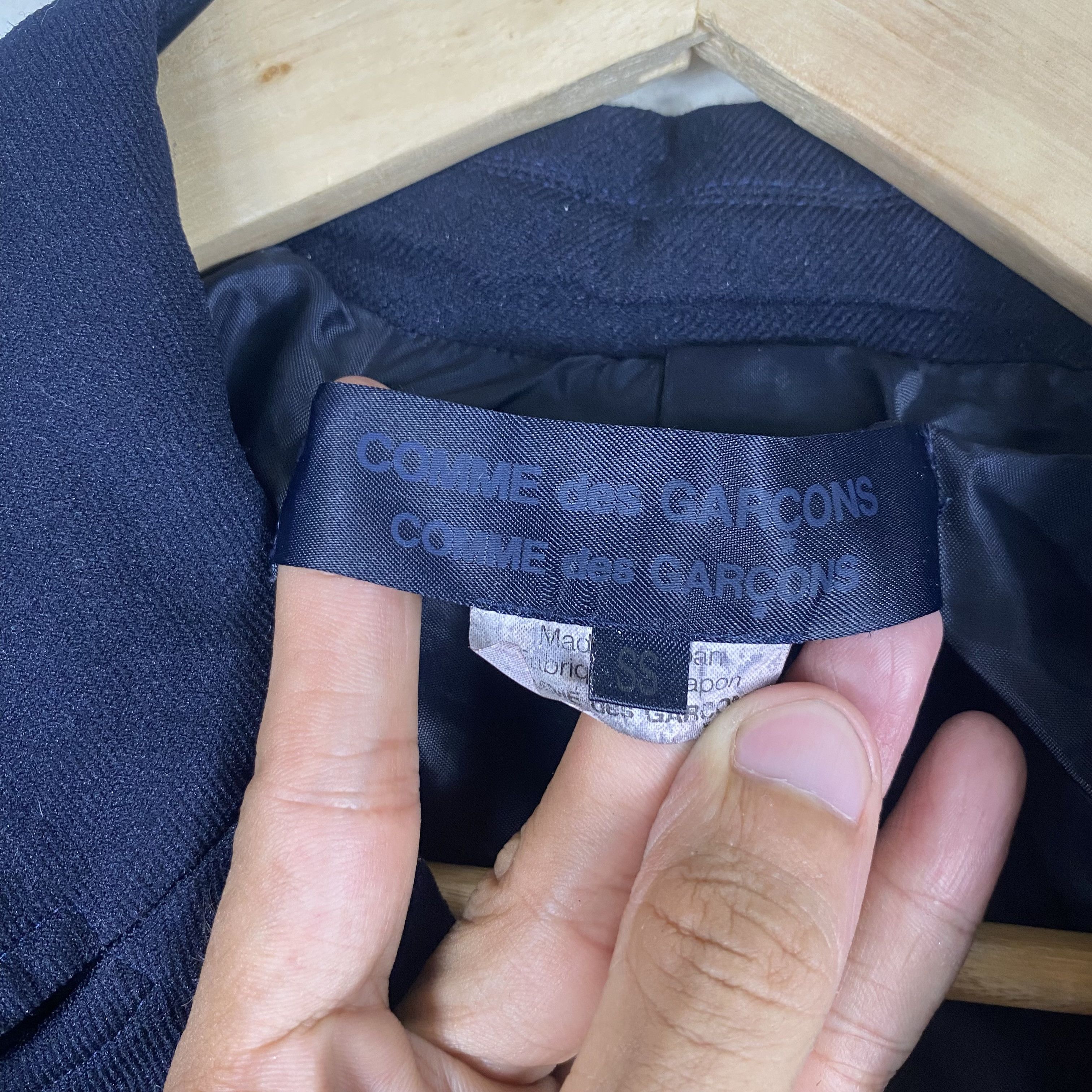 Comme des Garcons 💥AD2007 COMME DES GARCONS RUNWAY BREASTED JACKET Size S / US 4 / IT 40 - 13 Thumbnail