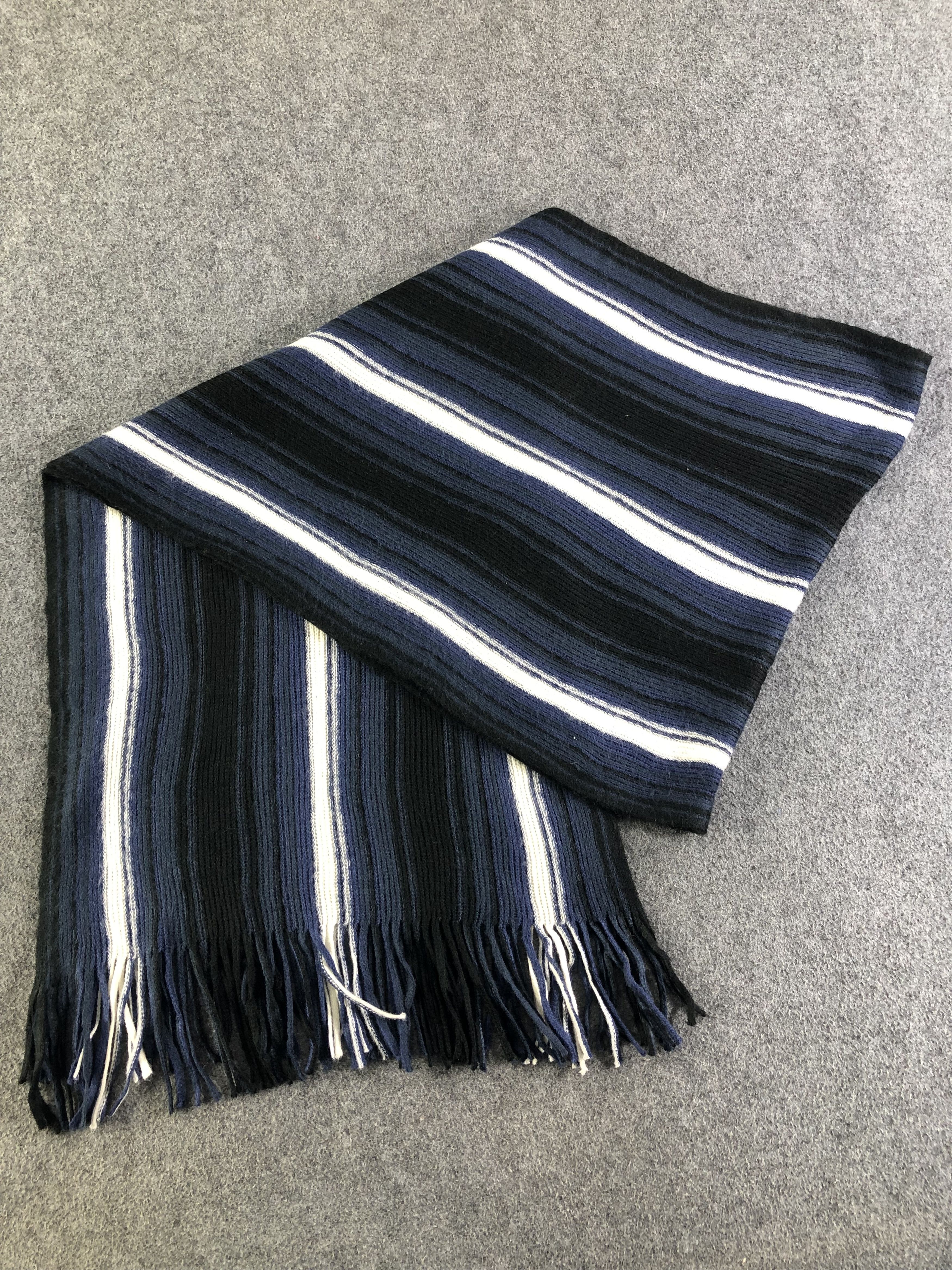 Takeo Kikuchi Takeo Kikuchi Scarf / Muffler / Neckwear Size ONE SIZE - 5 Thumbnail