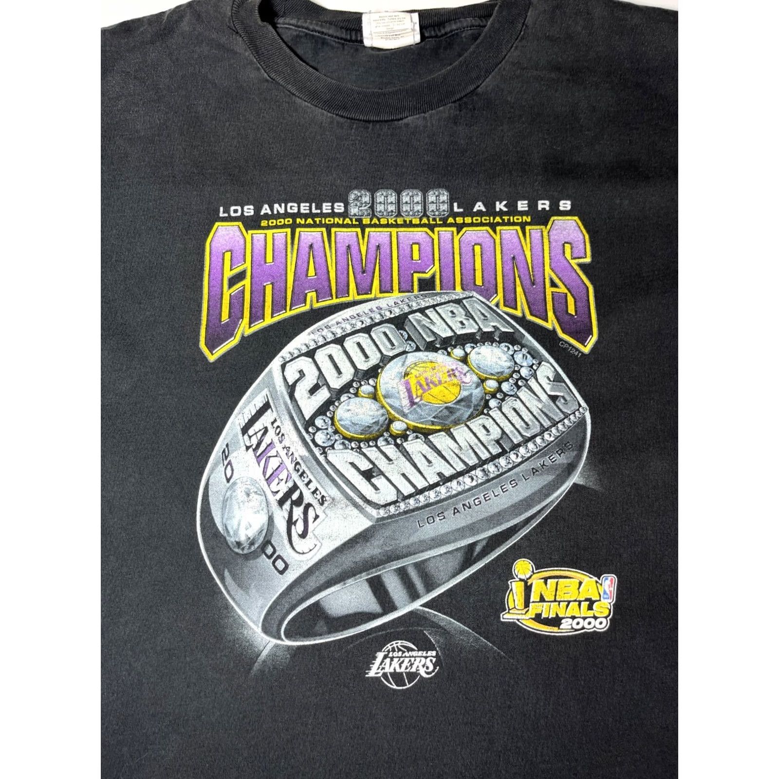 Champion Men's Vintage Champion LA Lakers 2000 NBA Champions T-Shirt Sz XL Size US XL / EU 56 / 4 - 4 Thumbnail