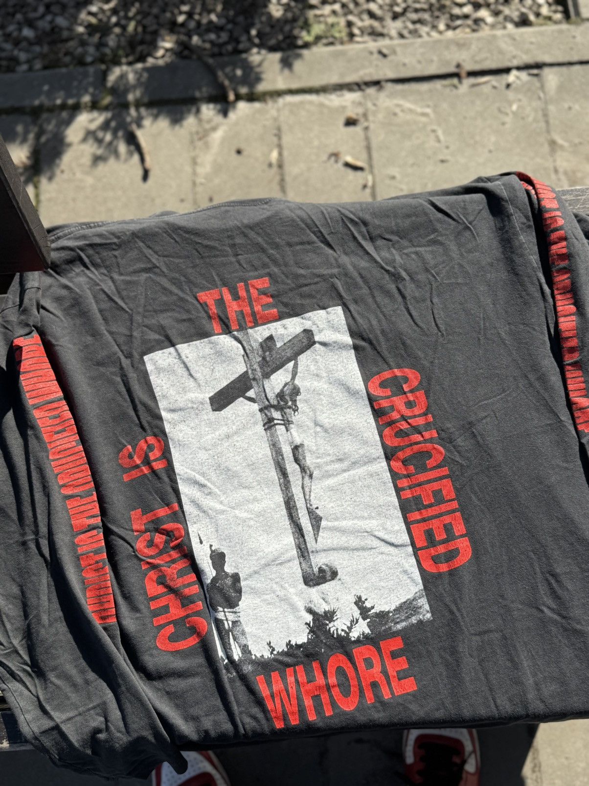 Band Tees Vintage 90s Impaled Nazarene Kissing Booth Extreme Metal Tee Size US XL / EU 56 / 4 - 7 Thumbnail