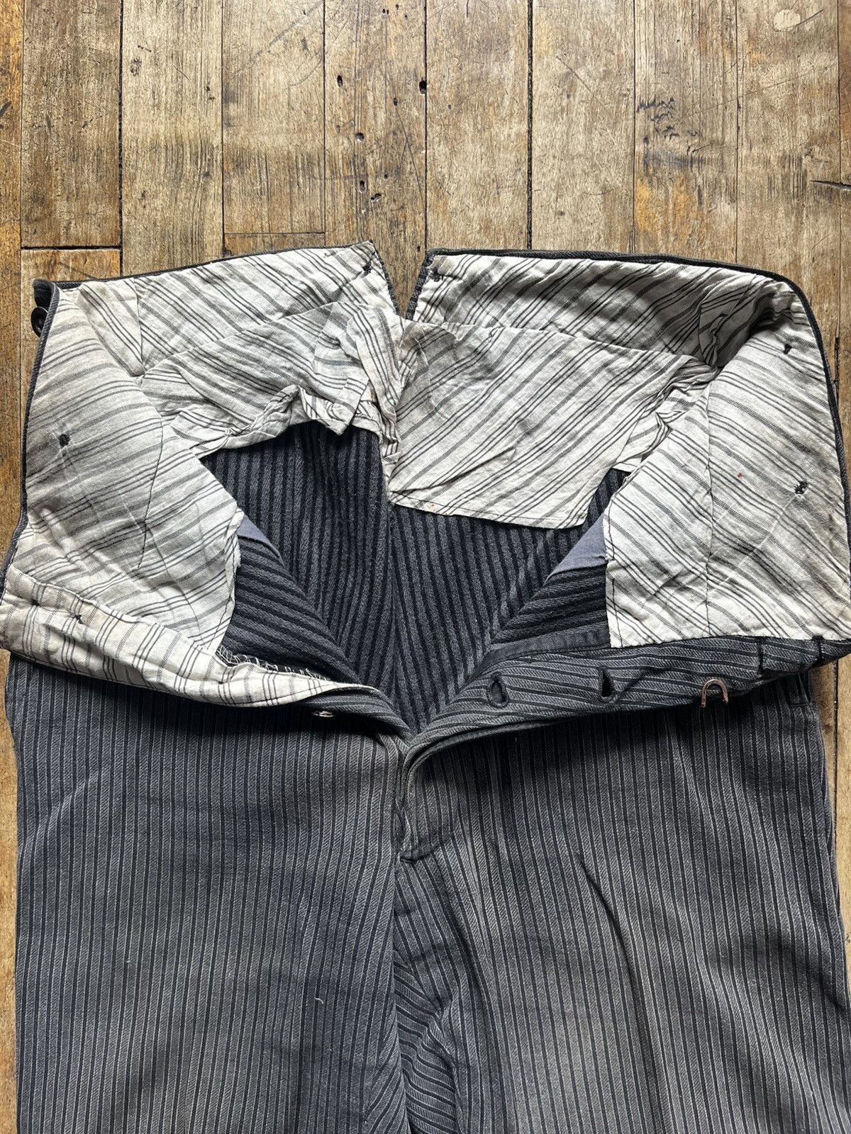 Vintage 1940s buckleback salt and pepper french work pants Size US 30 / EU 46 - 3 Thumbnail