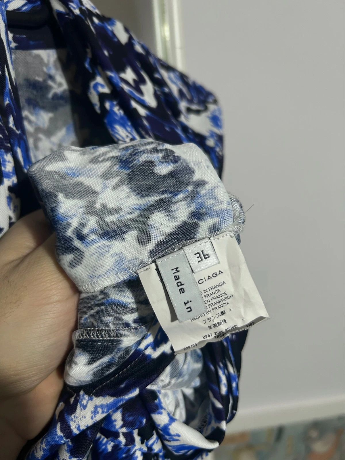 Balenciaga Balenciaga Fall 2009 Sci-fi Print Dress Size XS / US 0-2 / IT 36-38 - 4 Thumbnail