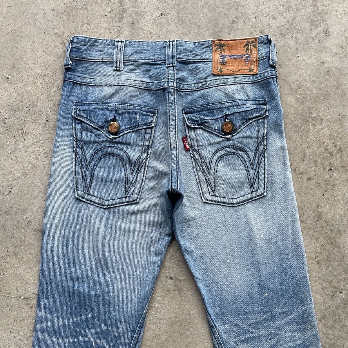 Edwin Vintage Edwin Wash Blue FLARE Distressed BOOTCUT Jeans Pants Size US 33 - 12 Thumbnail