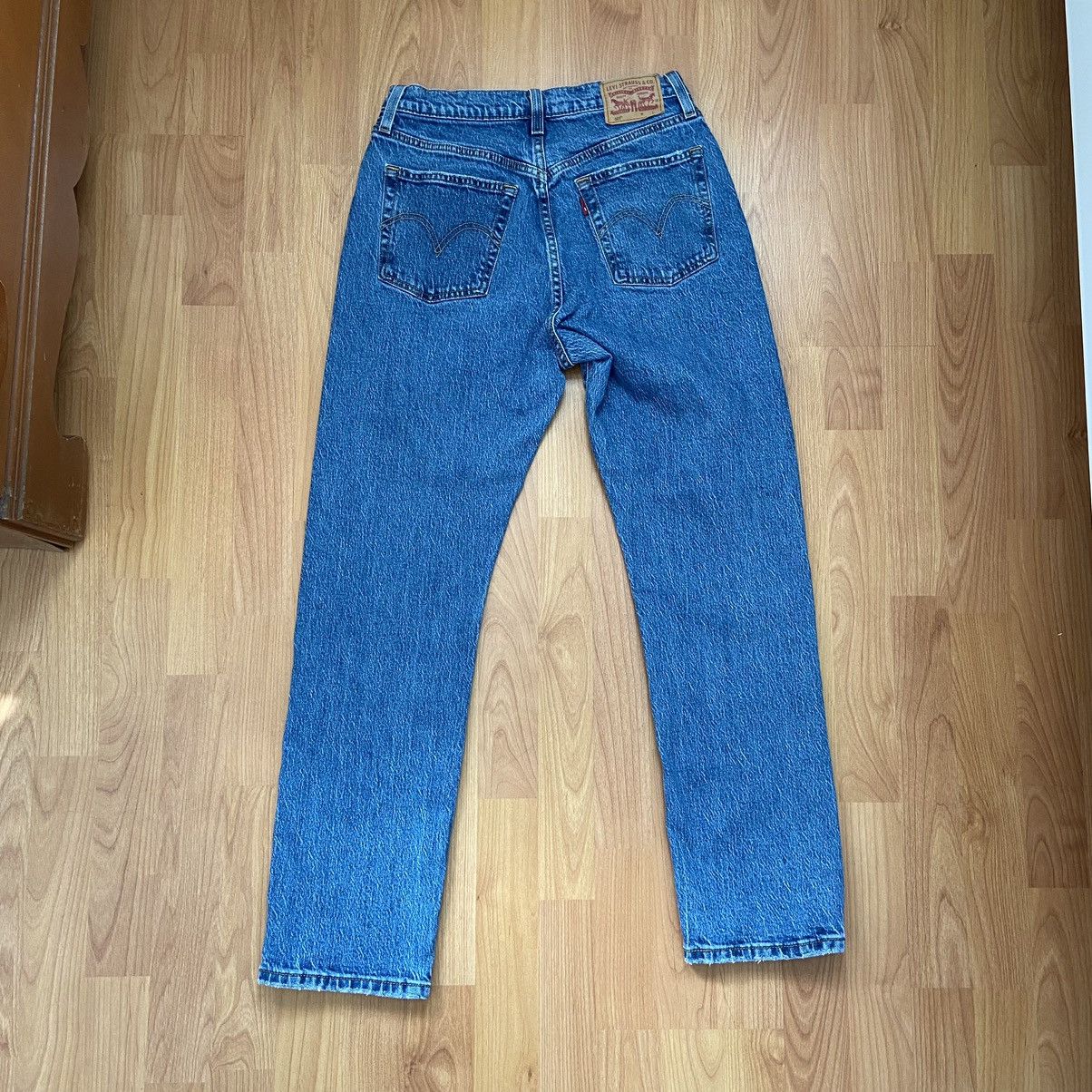 Levi's Levi’s Men’s 501 Button Fly Jeans Size 29x30 Size US 29 - 2 Thumbnail