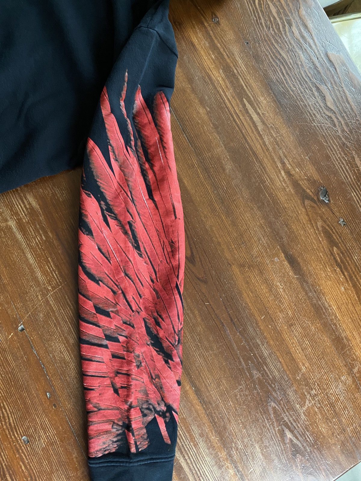 Marcelo Burlon Marcelo Burlon Red Feather Wing Black Hoodie Sweatshirt Size US XL / EU 56 / 4 - 12 Thumbnail