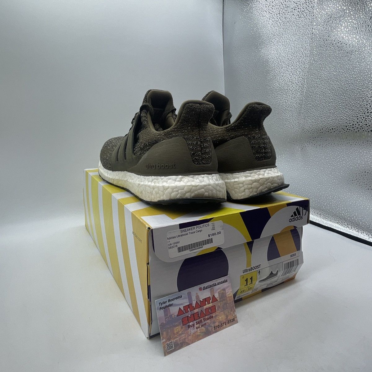 Adidas Ultra boost 3.0 trace olive Size US 11 / EU 44 - 4 Thumbnail