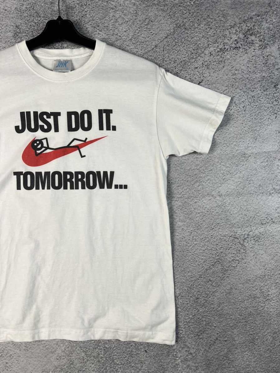 Nike Vintage band T-shirt humor “just do it tomorrow” Size US XS / EU 42 / 0 - 3 Thumbnail
