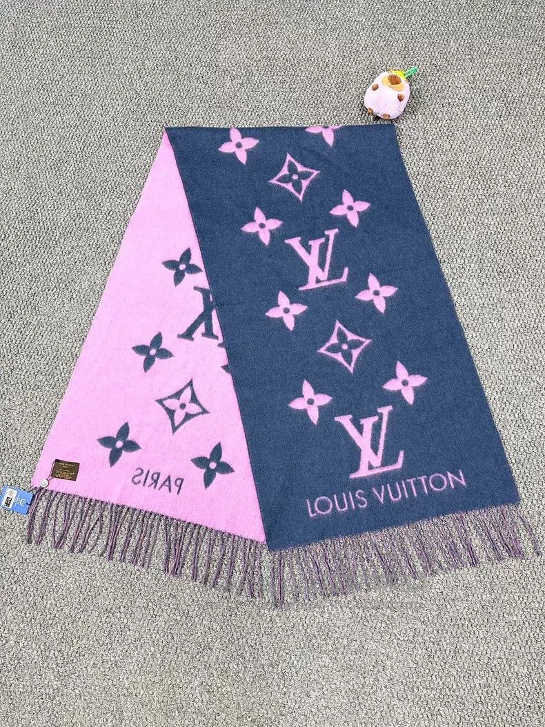 Louis Vuitton Louis Vuitton Blue pink double-sided full logo cashmere fr Size ONE SIZE - 1 Thumbnail