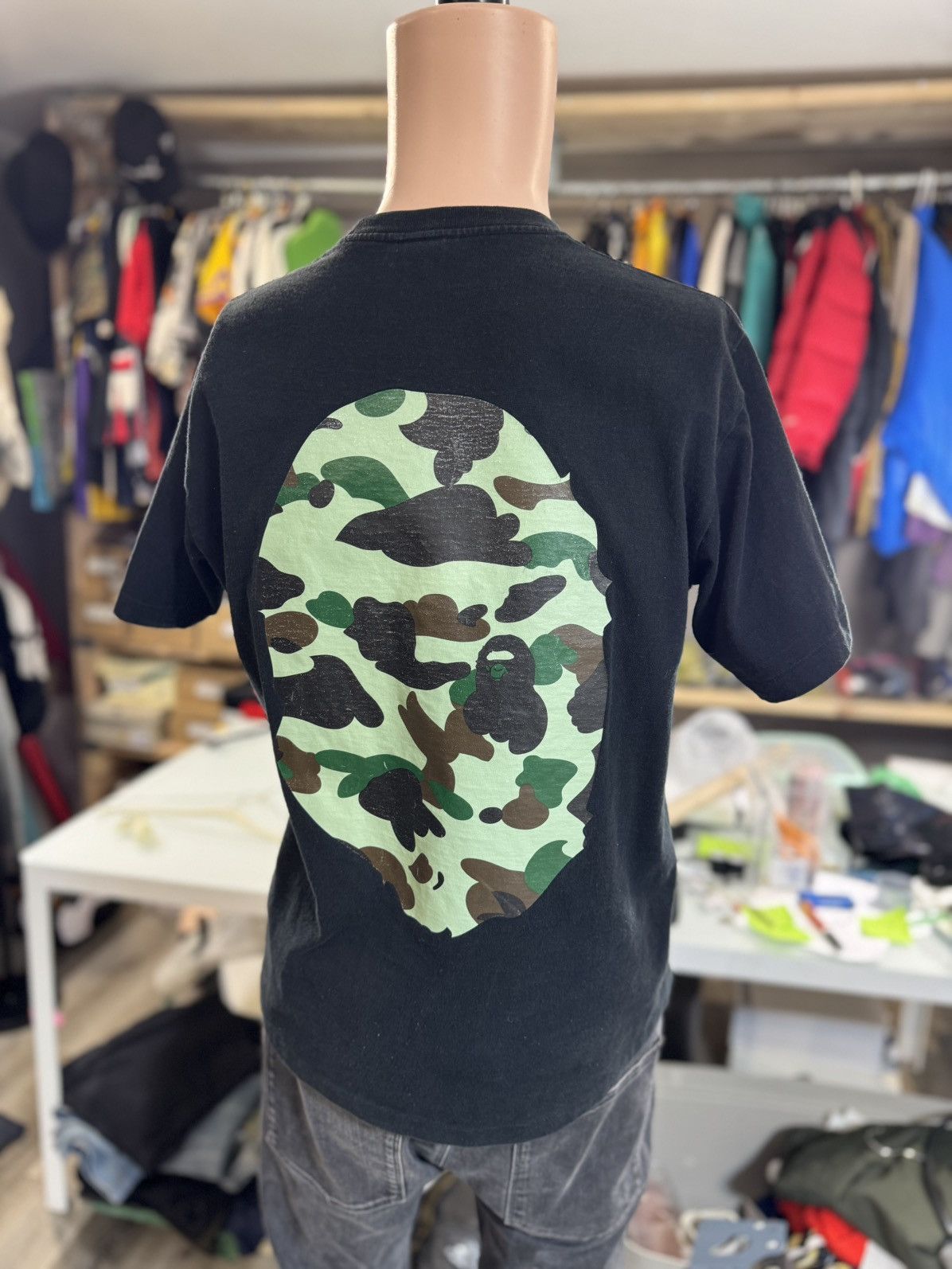 Bape BAPE DOUBLE SIDED Mint CAMO (M) Fits Small nice break in! 🔥 Size US M / EU 48-50 / 2 - 4 Thumbnail