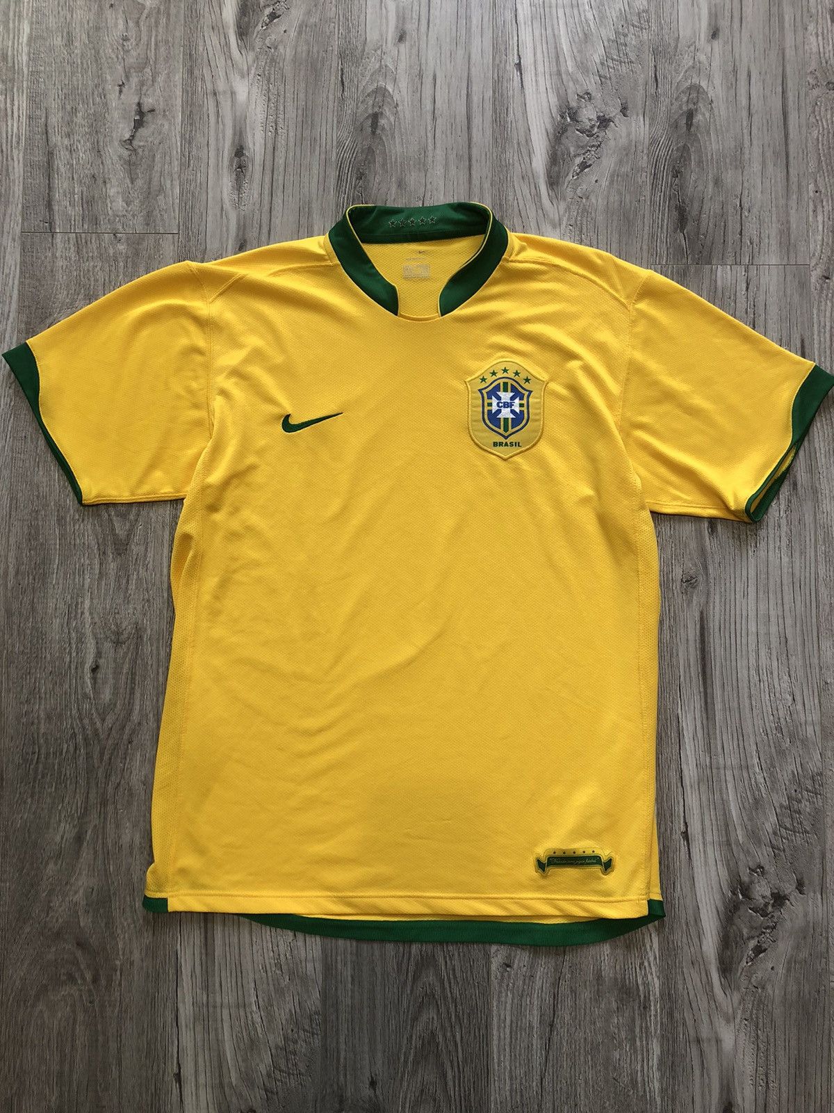 Nike × Vintage Brazil vintage football jersey Size US L / EU 52-54 / 3 - 1 Thumbnail