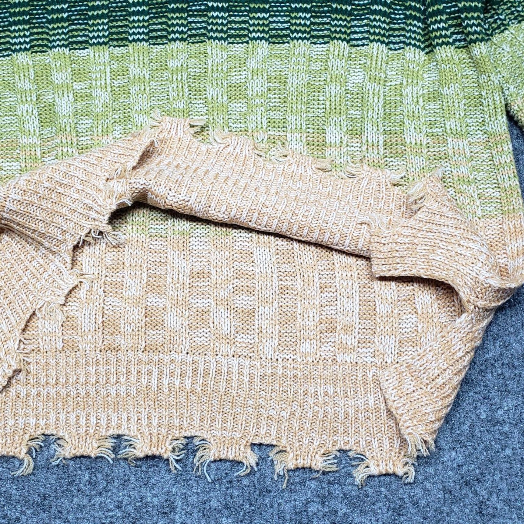 Vintage Rue21 Sweater Womens S Pullover Green Beige Striped Long Sleeve V-Neck Knit New Size S / US 4 / IT 40 - 6 Thumbnail
