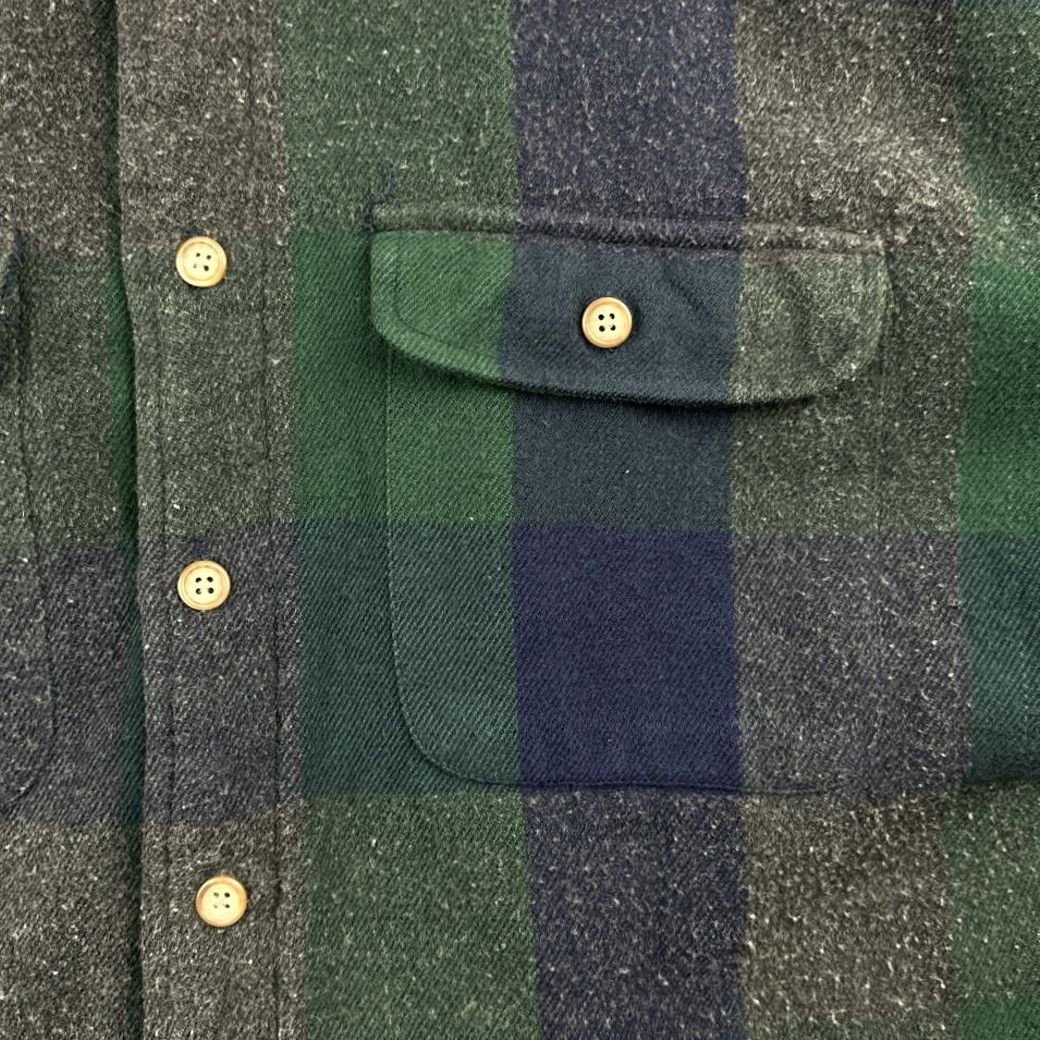 Van Heusen VINTAGE Van Heusen Shirt Jacket Adult LARGE Green Plaid 90s Barn Coat Jacket Men Size US L / EU 52-54 / 3 - 5 Thumbnail