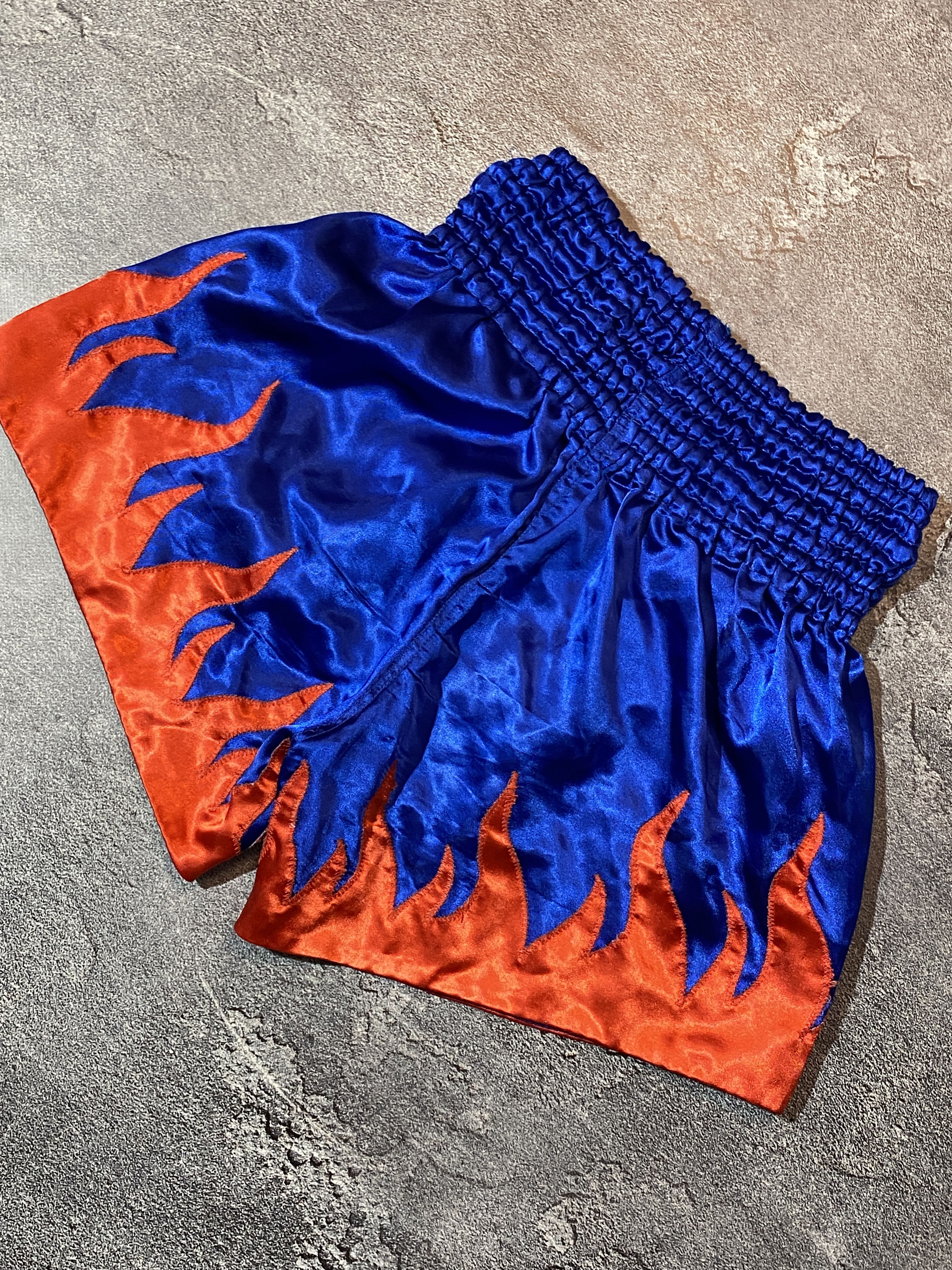 Japanese Brand Vintage 90s Twins Muay Thai Fire Shorts Size US 34 / EU 50 - 8 Thumbnail