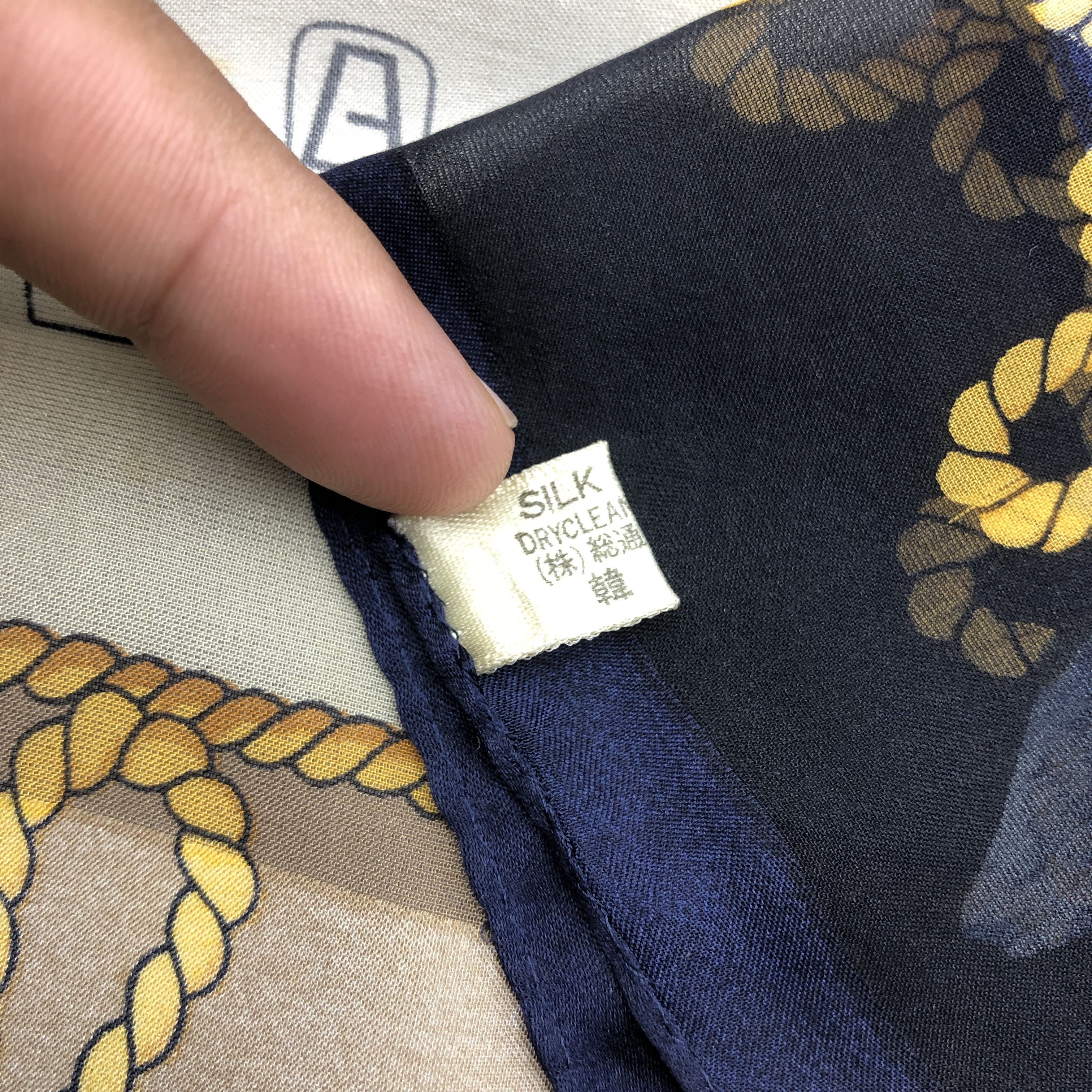 Other × Vintage Vintage La Fenice SILK Scarf Twill Stole Wraps Scarves Size ONE SIZE - 17 Thumbnail