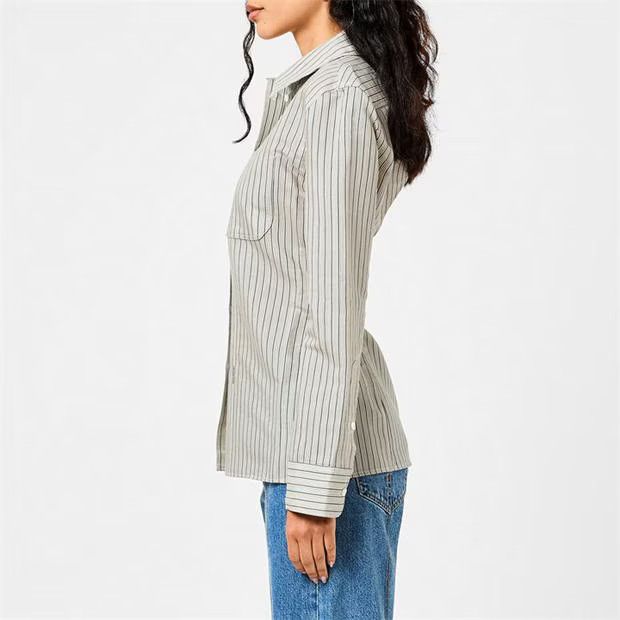 Jacquemus o1g2r1mq1024 Shirt in Grey & Black Size S / US 4 / IT 40 - 4 Thumbnail
