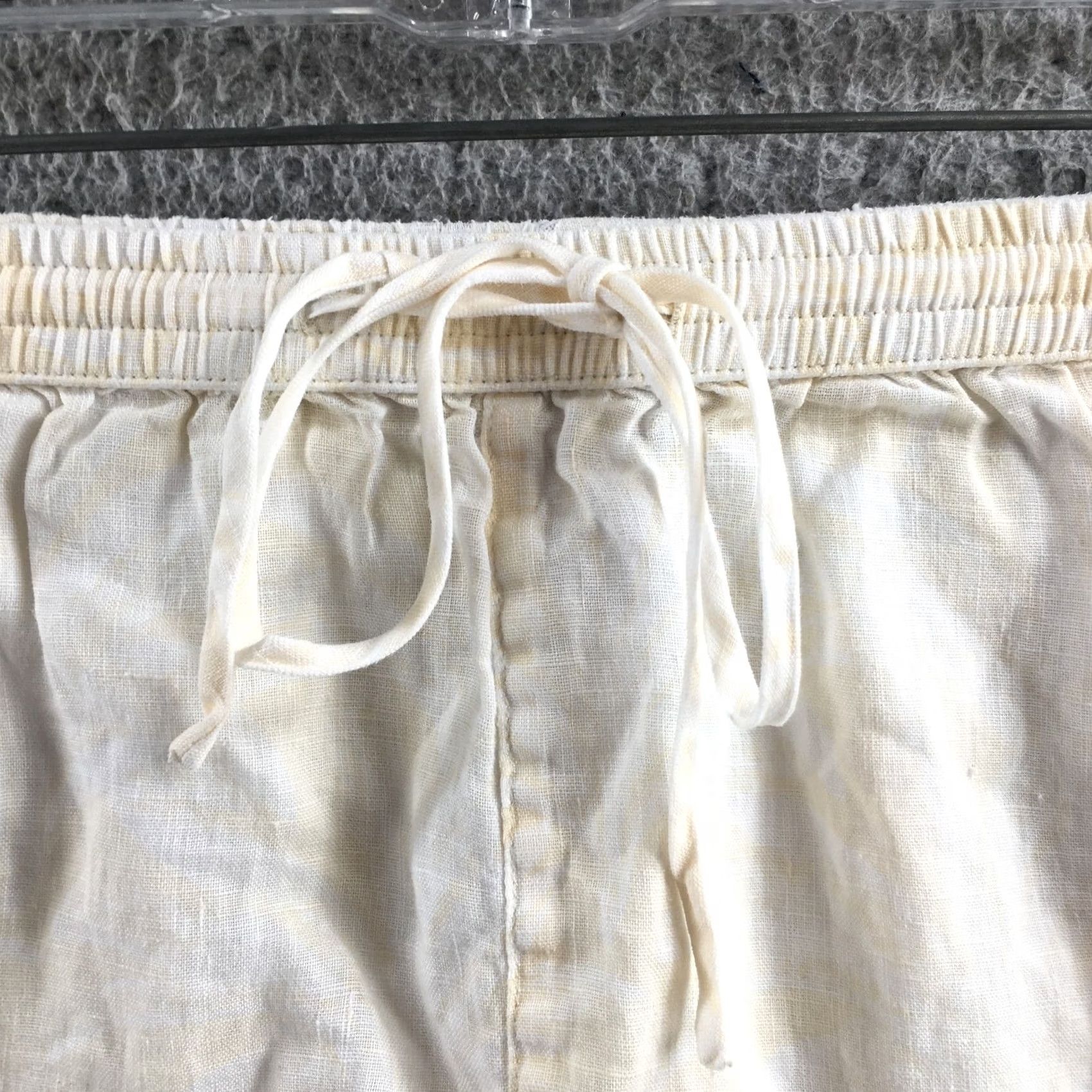 Banana Republic Banana Republic Linen Shorts Womens M Beige High Rise Drawstring Shirt? Size 32" / US 10 / IT 46 - 4 Thumbnail
