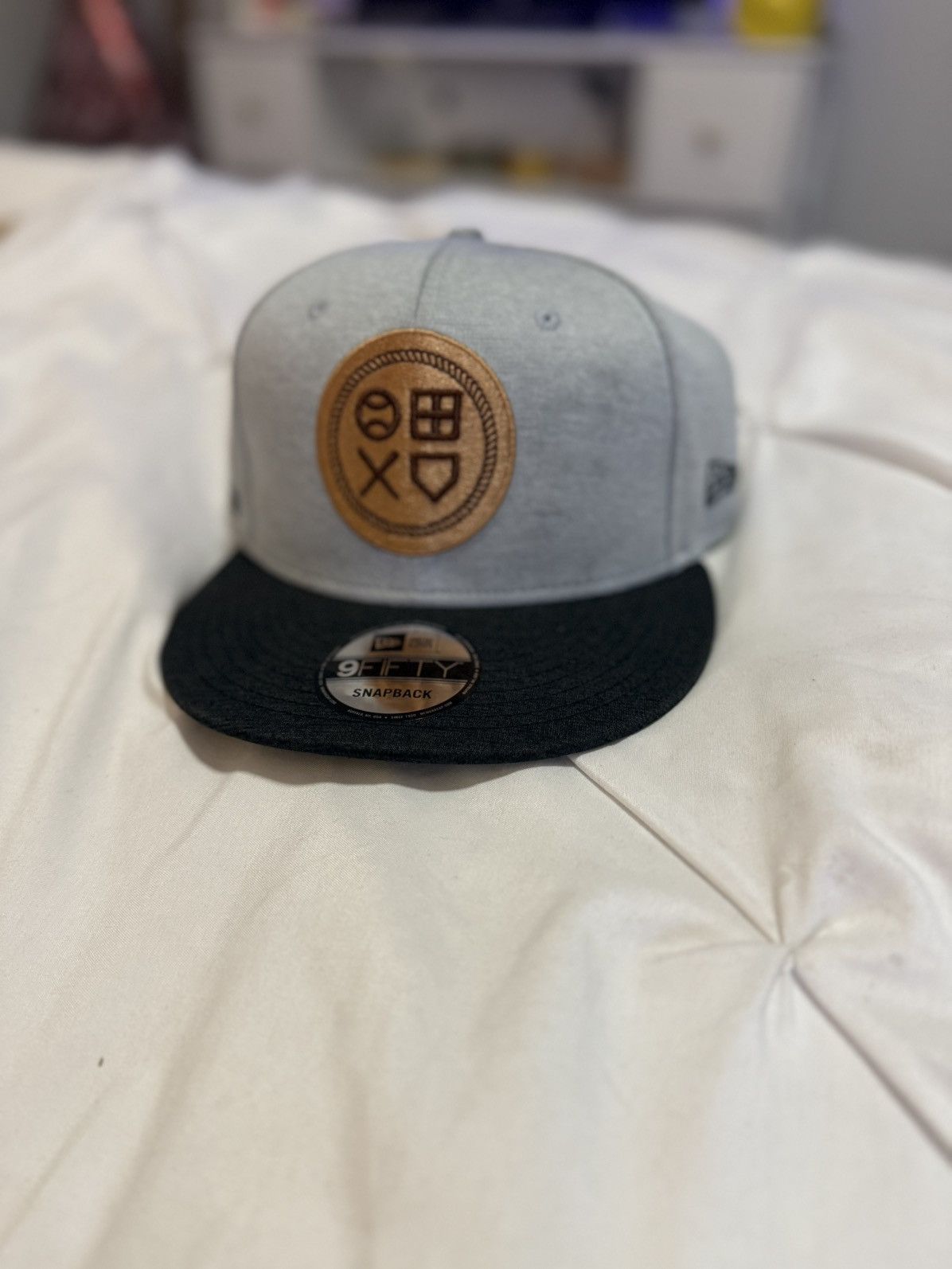 Playstation New Era 9Fifty Snapback Size 42 - 1 Thumbnail