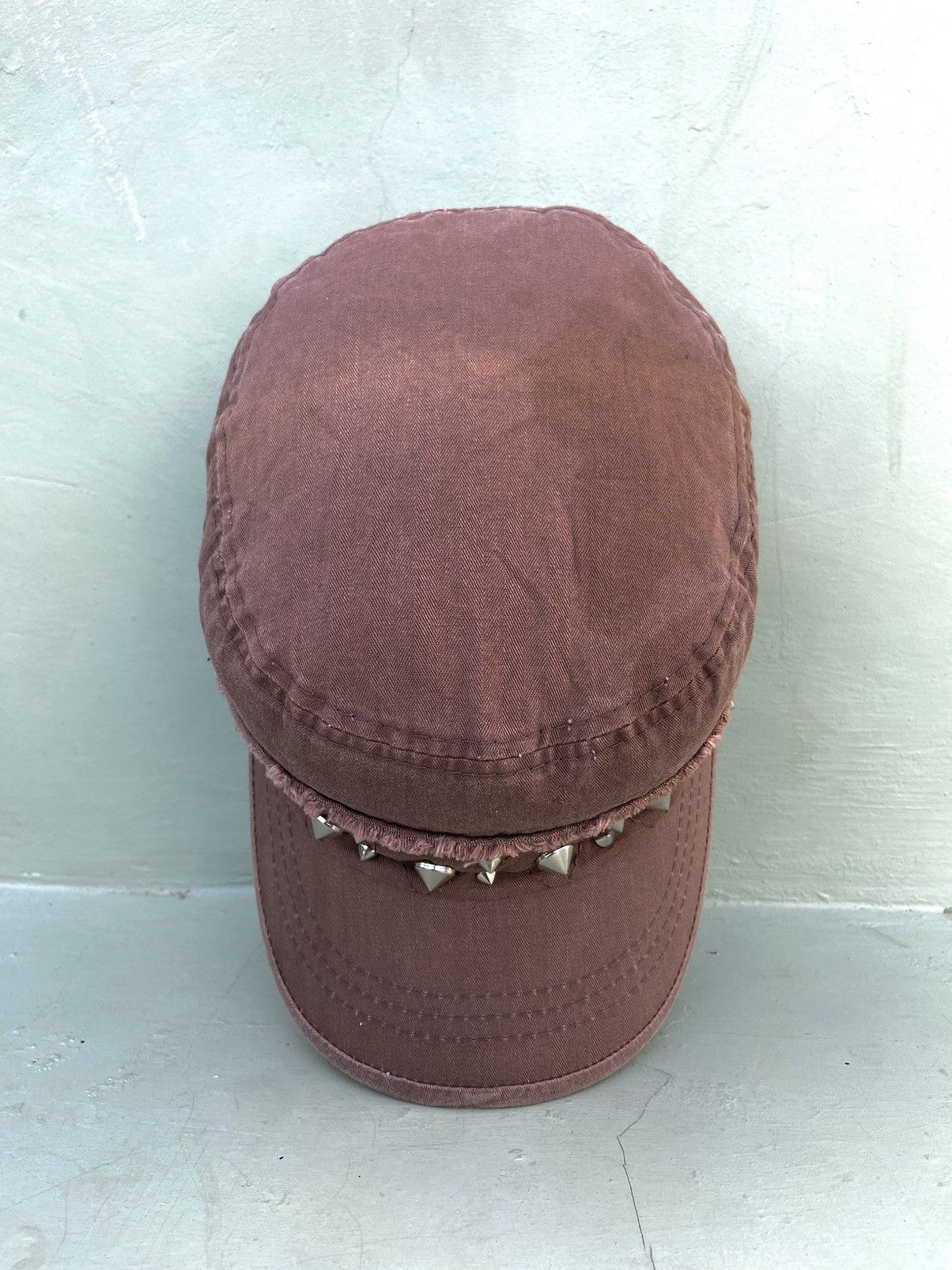 If Six Was Nine 2000s patrol hat studded with iron studs Size ONE SIZE - 4 Thumbnail
