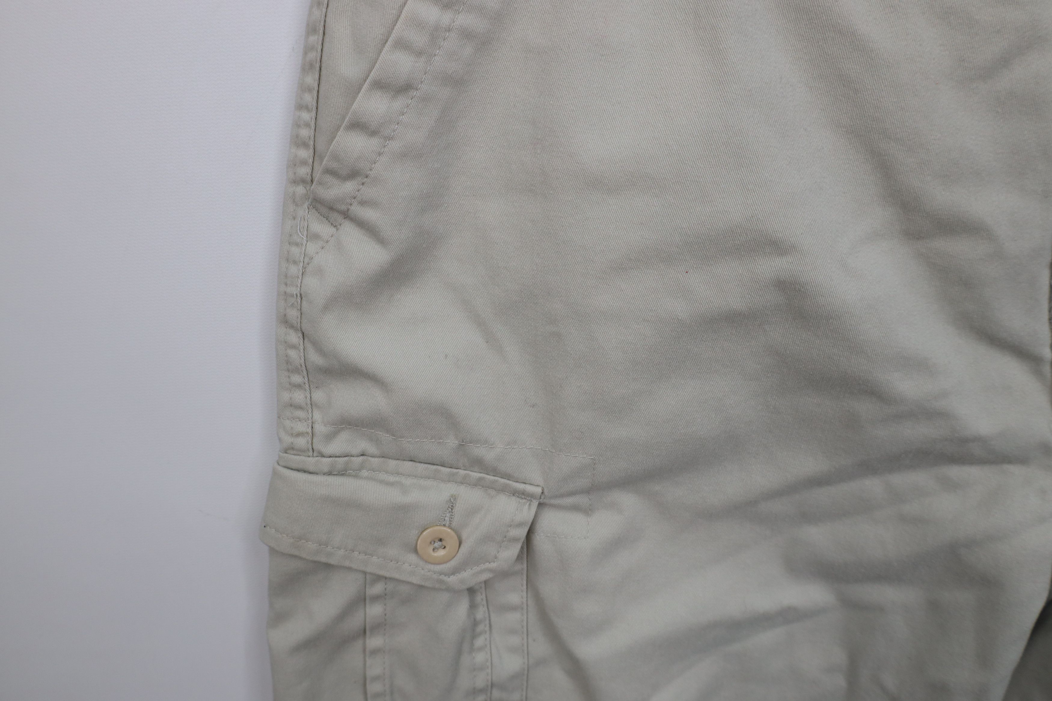 Vintage Vintage 90s Y2K Streetwear Loose Fit Cargo Shorts Beige Size US 36 / EU 52 - 5 Thumbnail