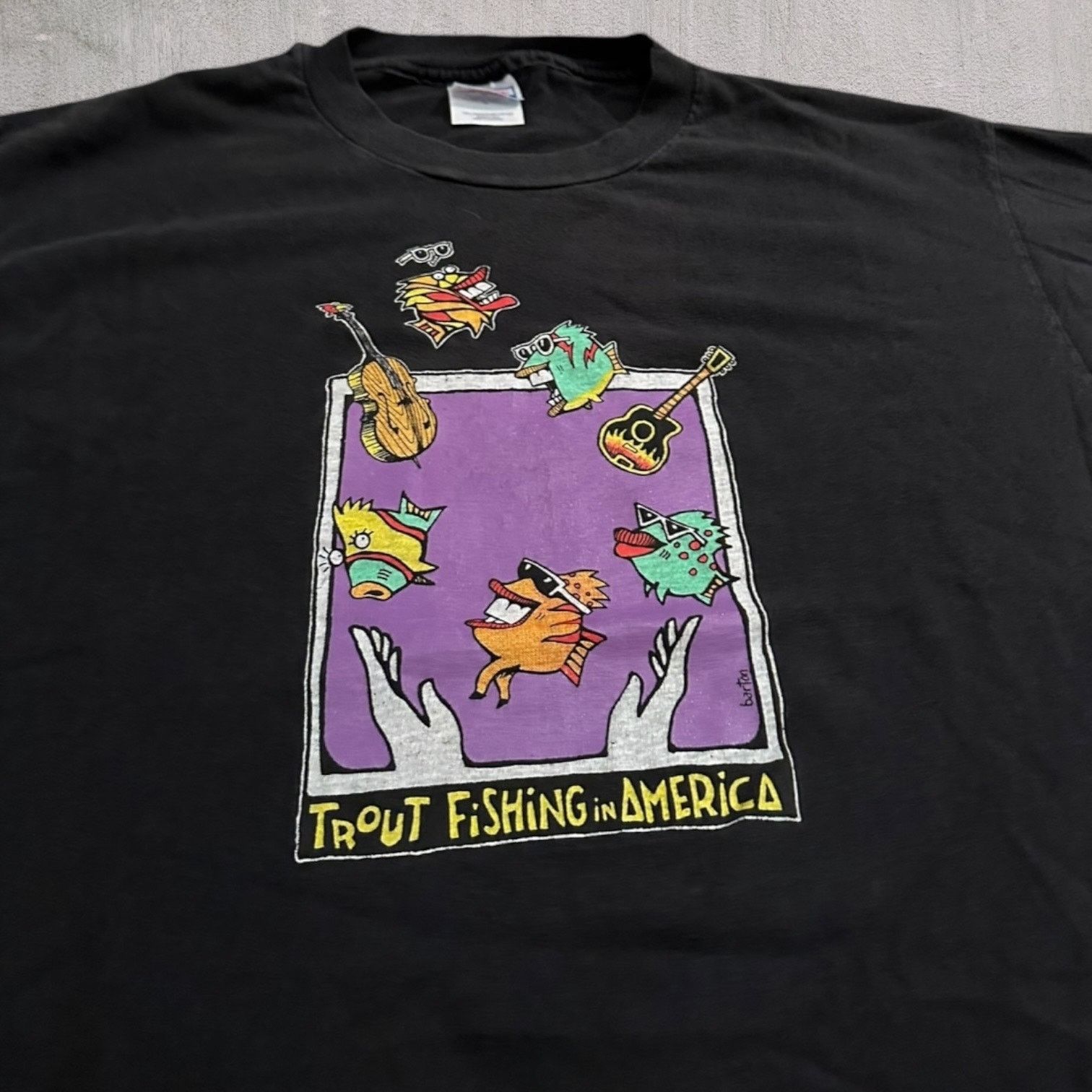 Hanes 90s Trout fishing in America band tee Size US XL / EU 56 / 4 - 2 Thumbnail