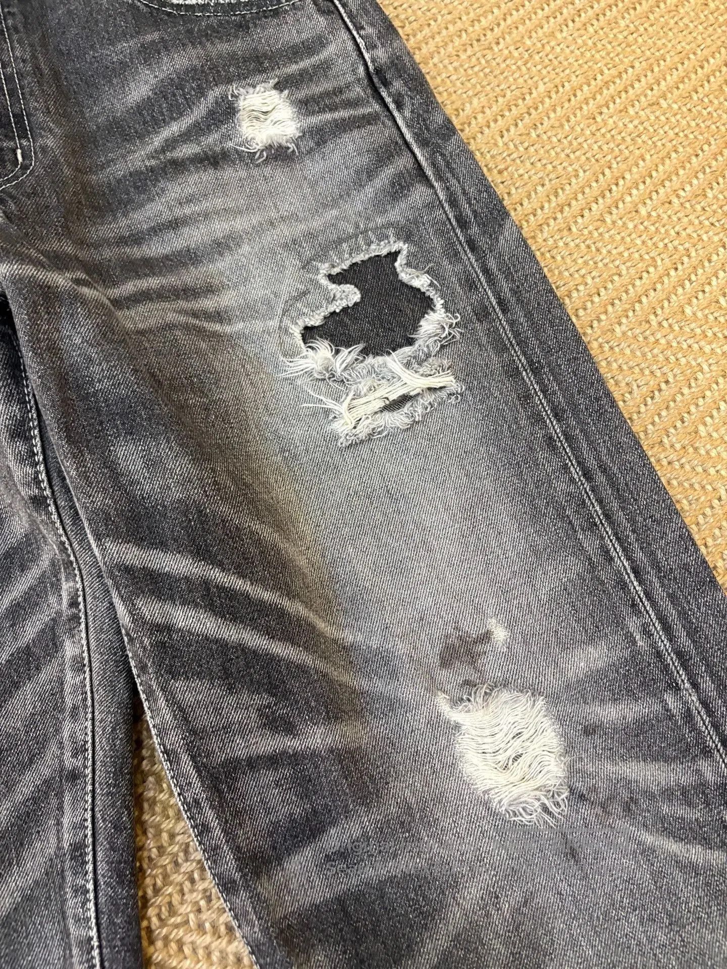 Neighborhood NEIGHBORHOOD 06EX KNEEL Distressed Jeans. Size US 26 / EU 42 - 5 Thumbnail