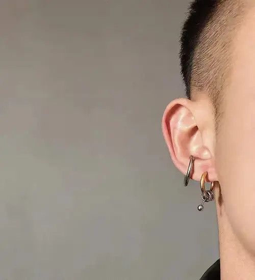 Japanese Brand Vintage asymmetrical gold and silver titanium steel earrings Size ONE SIZE - 2 Thumbnail