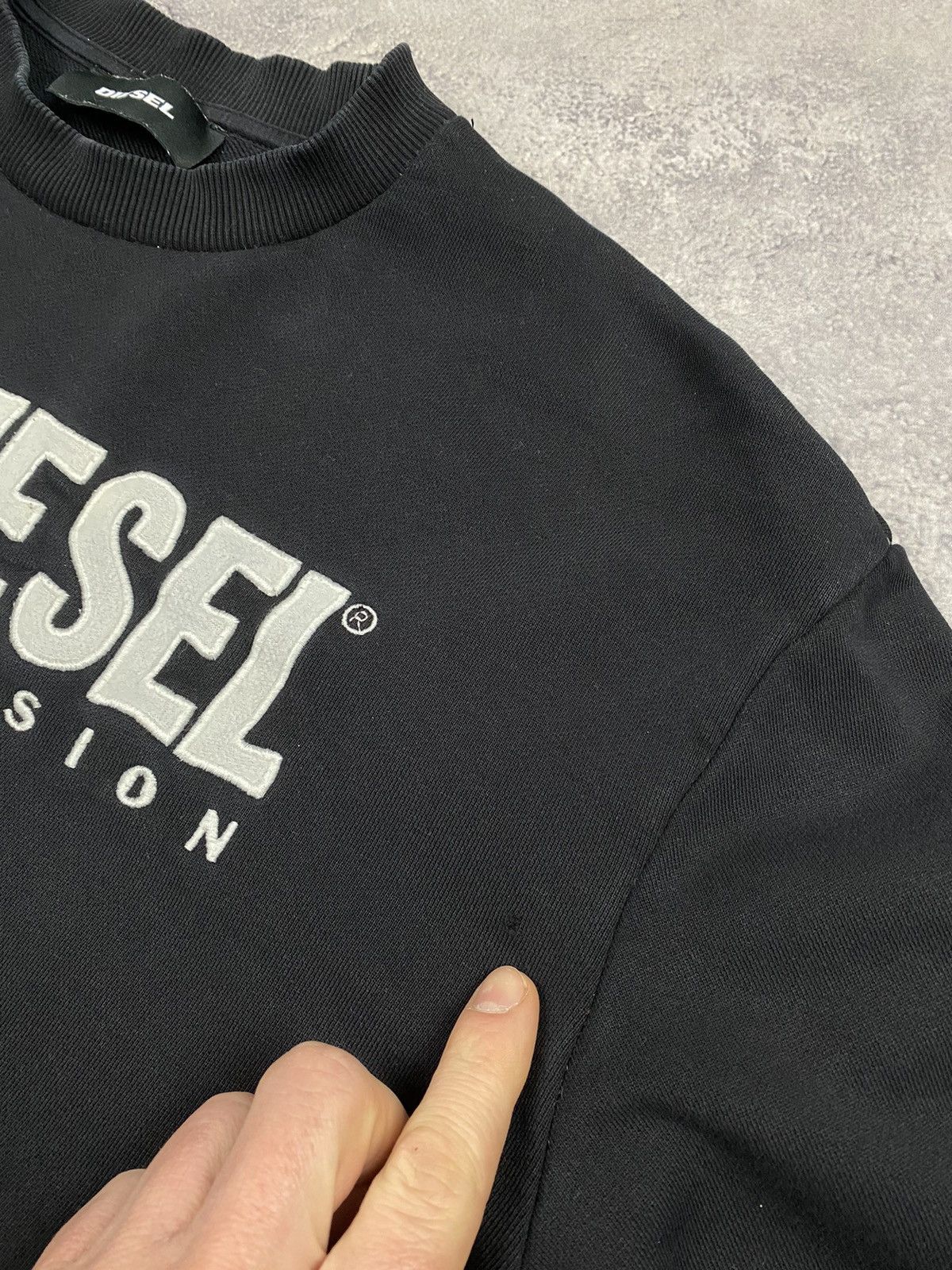 Diesel Vintage Diesel Big Logo Y2K Sweatshirt Size US L / EU 52-54 / 3 - 9 Thumbnail
