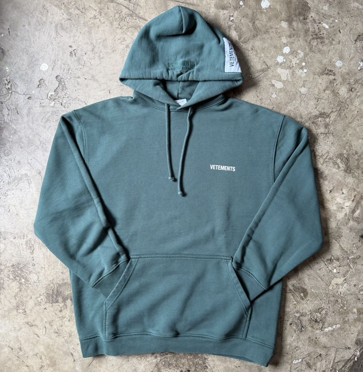 Vetements Vetements - Barcode Logo Label Popover Hoodie Size US XS / EU 42 / 0 - 1 Thumbnail