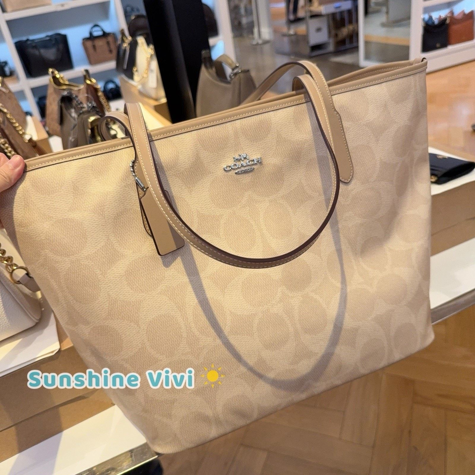 Coach NWT Coach Large City Tote Bag In Maxi CCD66 Sand Taupe Size ONE SIZE - 1 Thumbnail