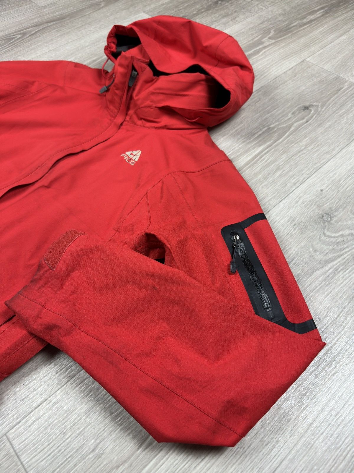 Nike ACG Vintage Nike ACG Gore-Tex Jacket Size S Size S / US 4 / IT 40 - 7 Thumbnail