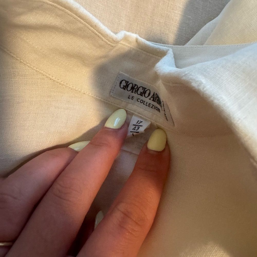 Giorgio Armani Giorgio Armani White Linen Shirt size L/17/43 Size US L / EU 52-54 / 3 - 5 Thumbnail