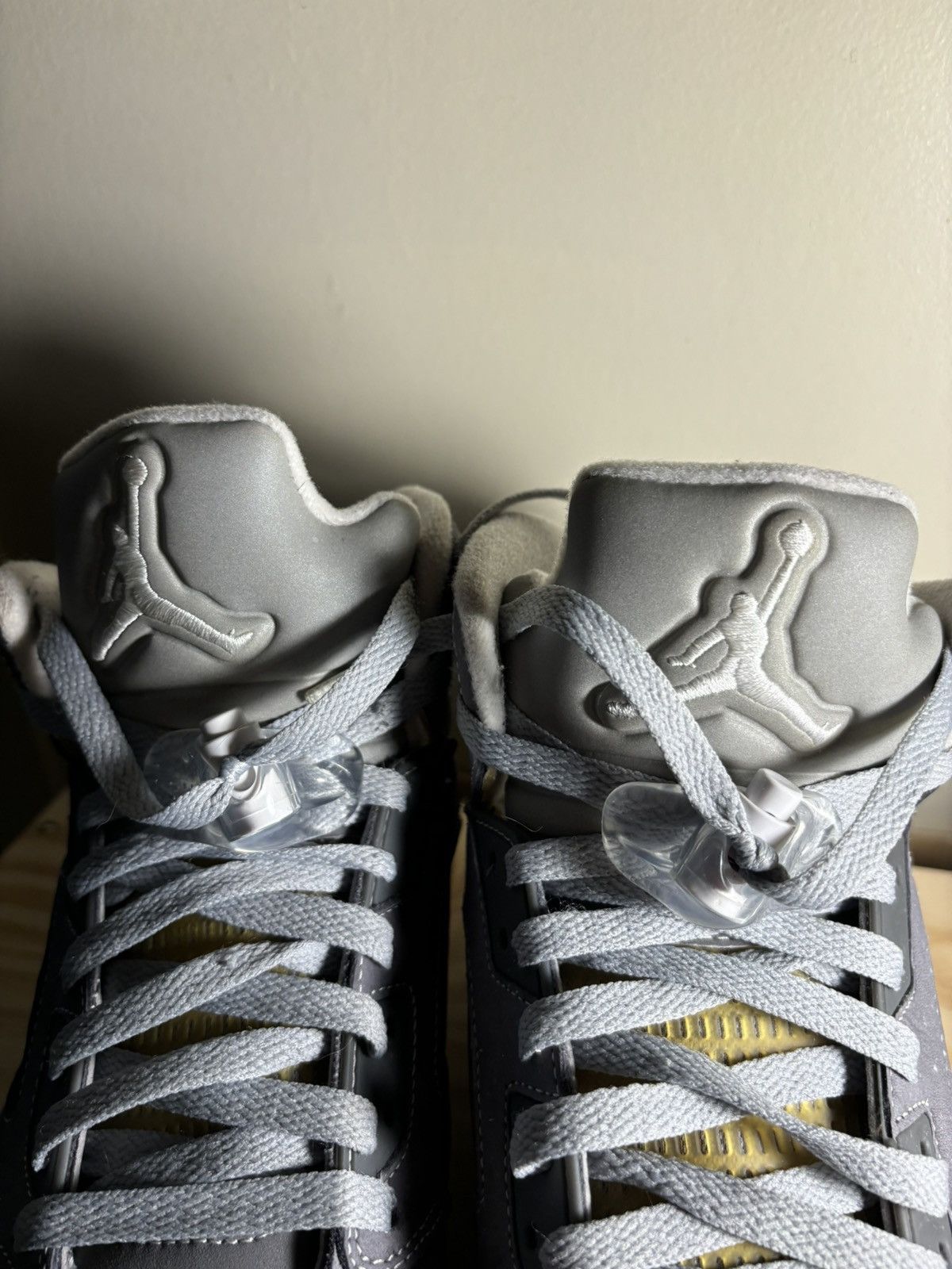 Jordan Brand Jordan 5 Wolf Grey Size US 9.5 / EU 42-43 - 12 Thumbnail