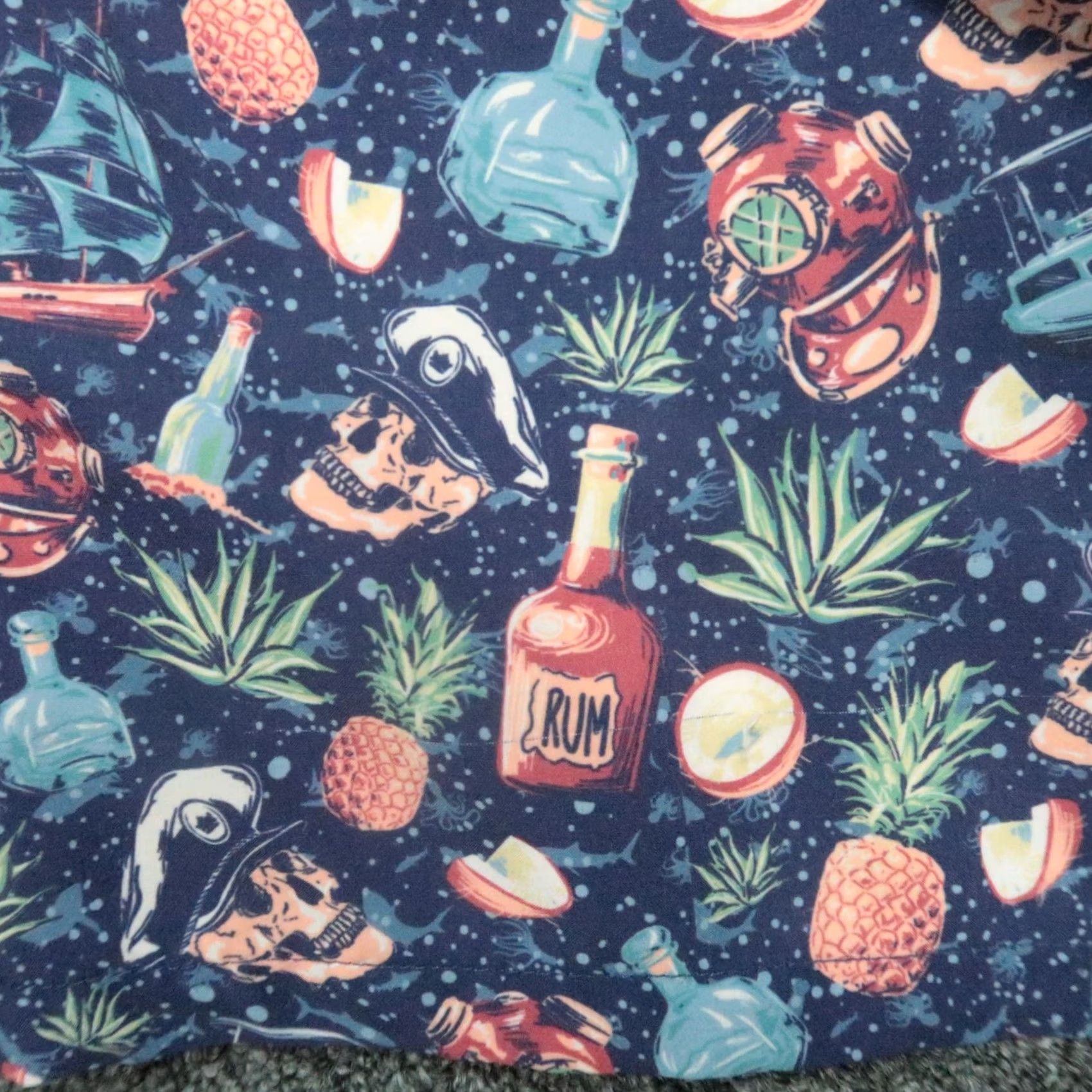 Peter Millar Peter Millar Swim Trunks Mens XXL Blue Seaside Ship Faced Skull Lined Shorts Size US 39 - 4 Thumbnail