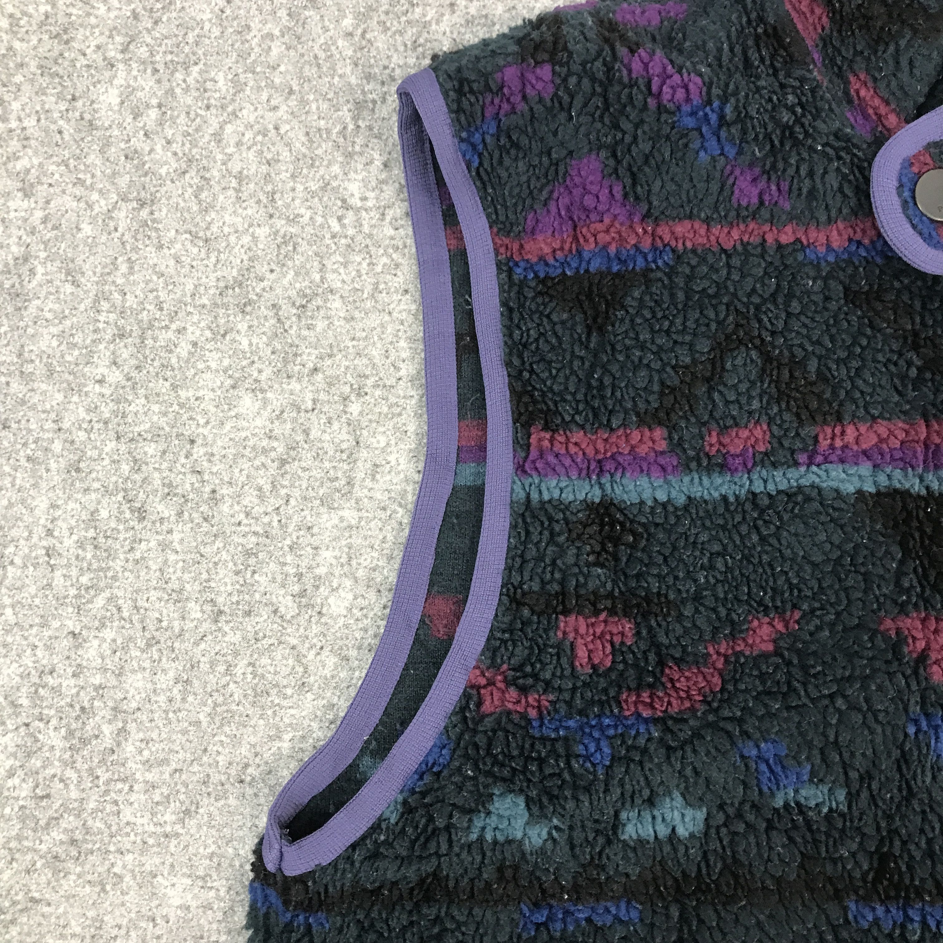 Paul Smith paul smith jeans Sherpa Fleece Vest Design Navajo Size US XL / EU 56 / 4 - 5 Thumbnail