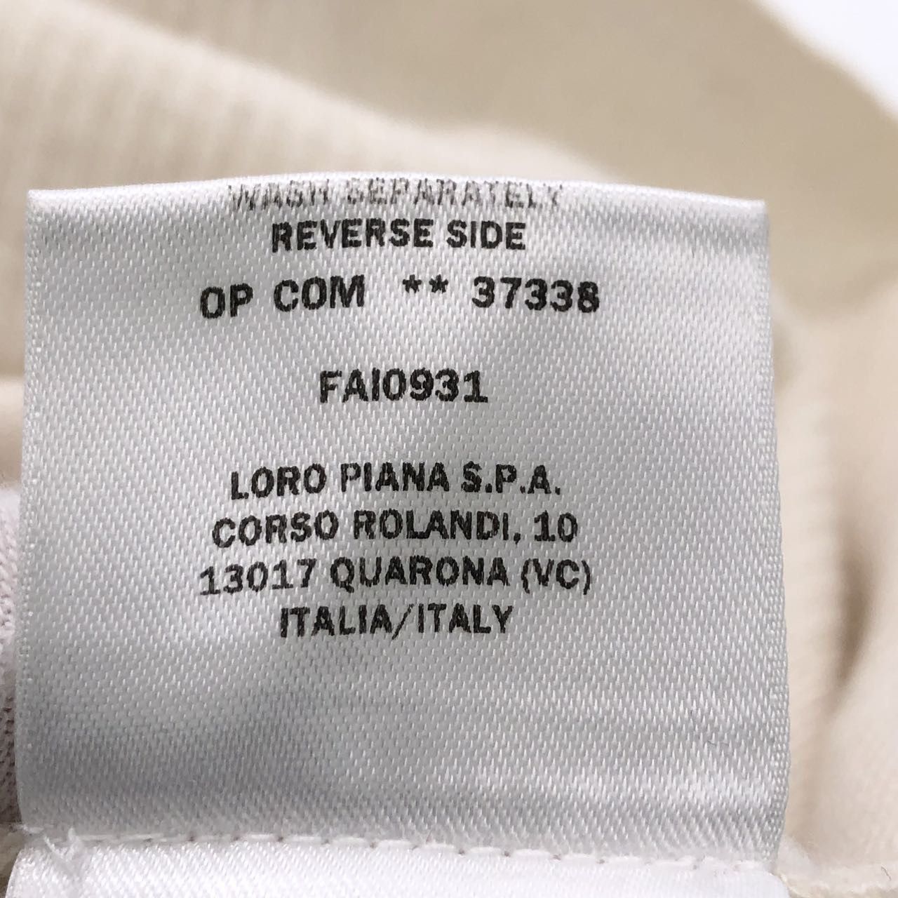 Loro Piana Loro Piana Loose Irregular Long Sleeve Knit Sweater K26WX Size M / US 6-8 / IT 42-44 - 7 Thumbnail