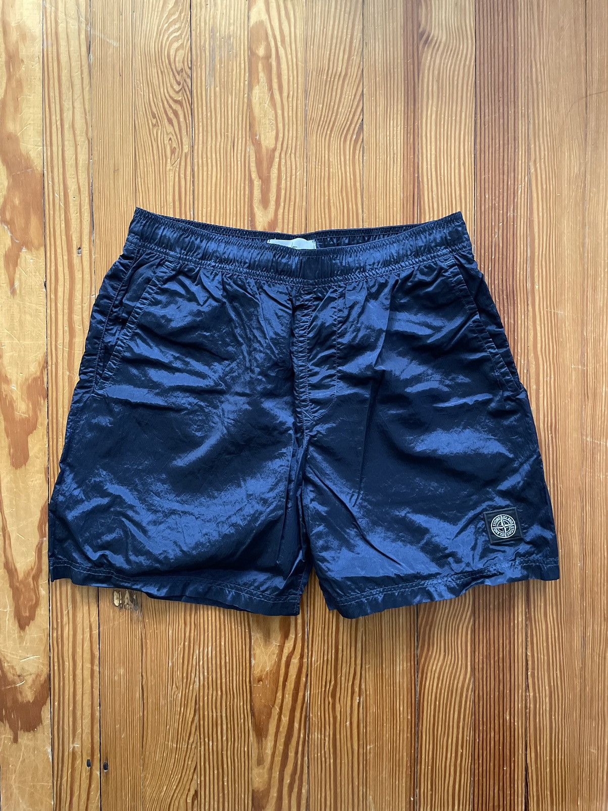 Stone Island Nylon Metal Shorts Dark Blue