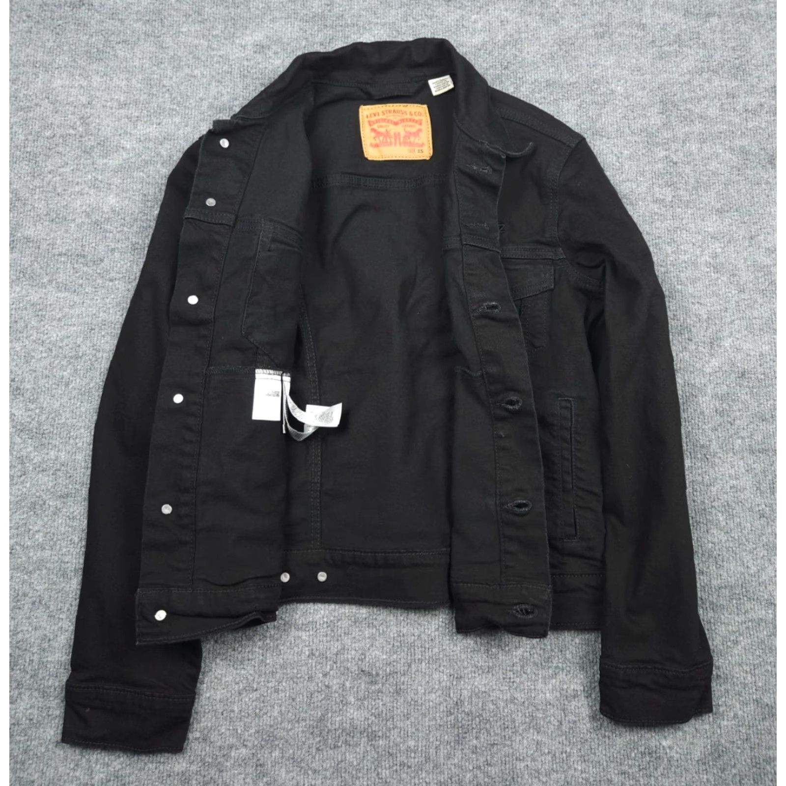Levi's **Levi's Men's XS Black Embroidered Trucker Jacket** User: Levi's Men's XS Black Embroidered Trucker Jacket Size US XS / EU 42 / 0 - 5 Thumbnail