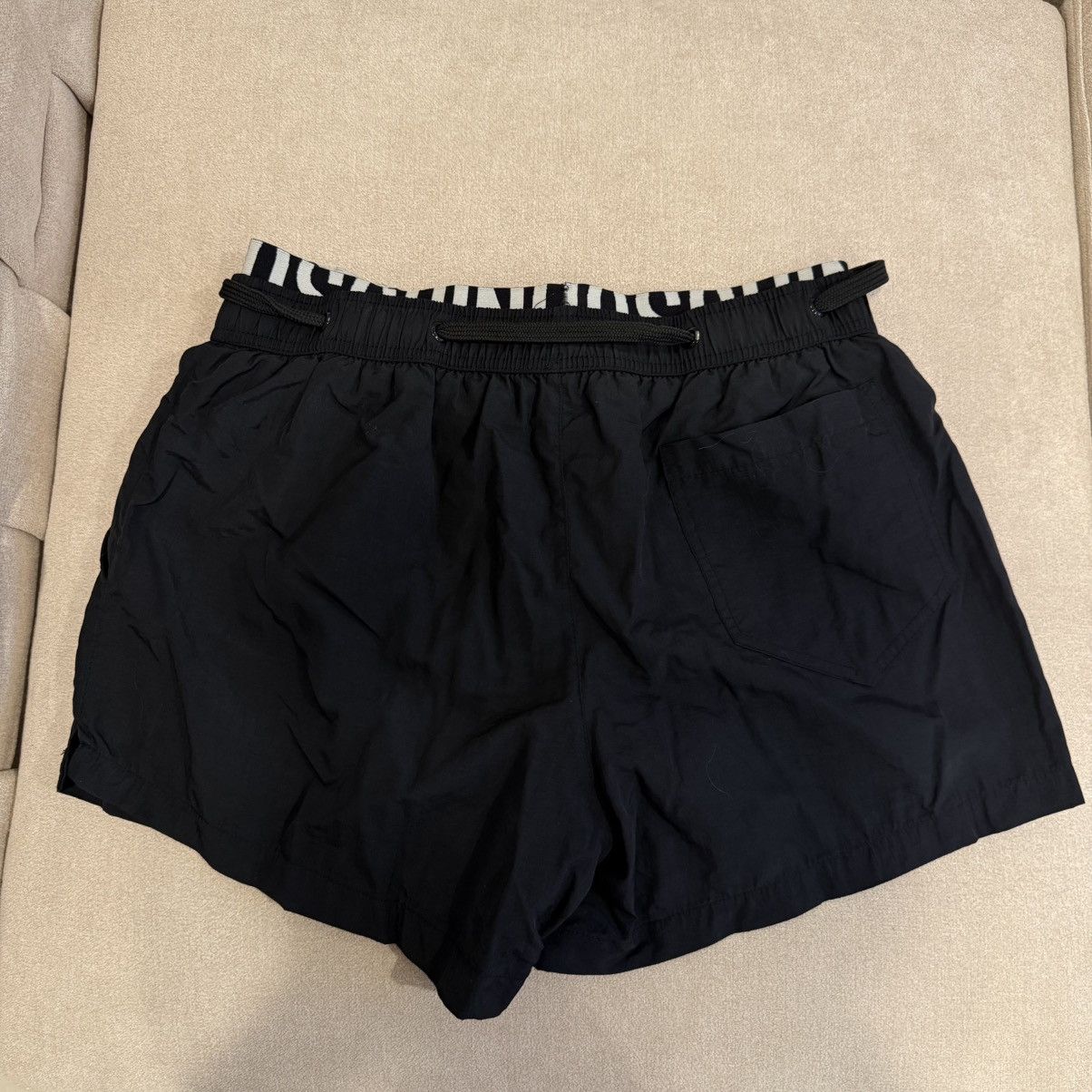 Moschino MOSCHINO Men’s Logo Band Waist Swim Shorts Black Size Small Size US 30 / EU 46 - 7 Thumbnail