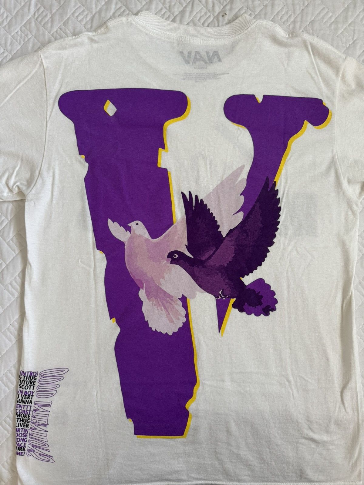 Vlone Nav x Vlone Dove Tee Size US M / EU 48-50 / 2 - 2 Thumbnail
