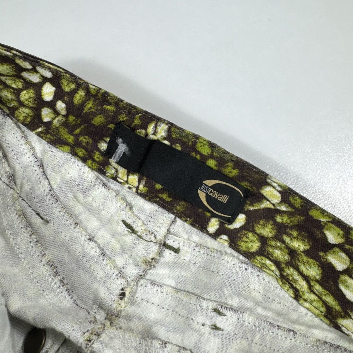 Roberto Cavalli roberto cavalli skirt just cavalli crocodile color rare Size 30" / US 8 / IT 44 - 6 Thumbnail