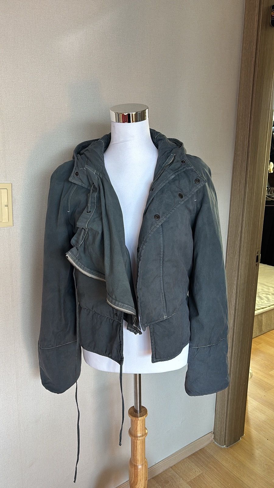 Gucci 2000's Gucci Aviator Jacket Size S / US 4 / IT 40 - 3 Thumbnail